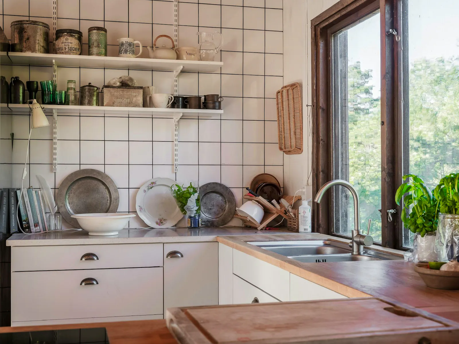 Stuga nära hav och raukfält på Gotland – bild 8 av 24