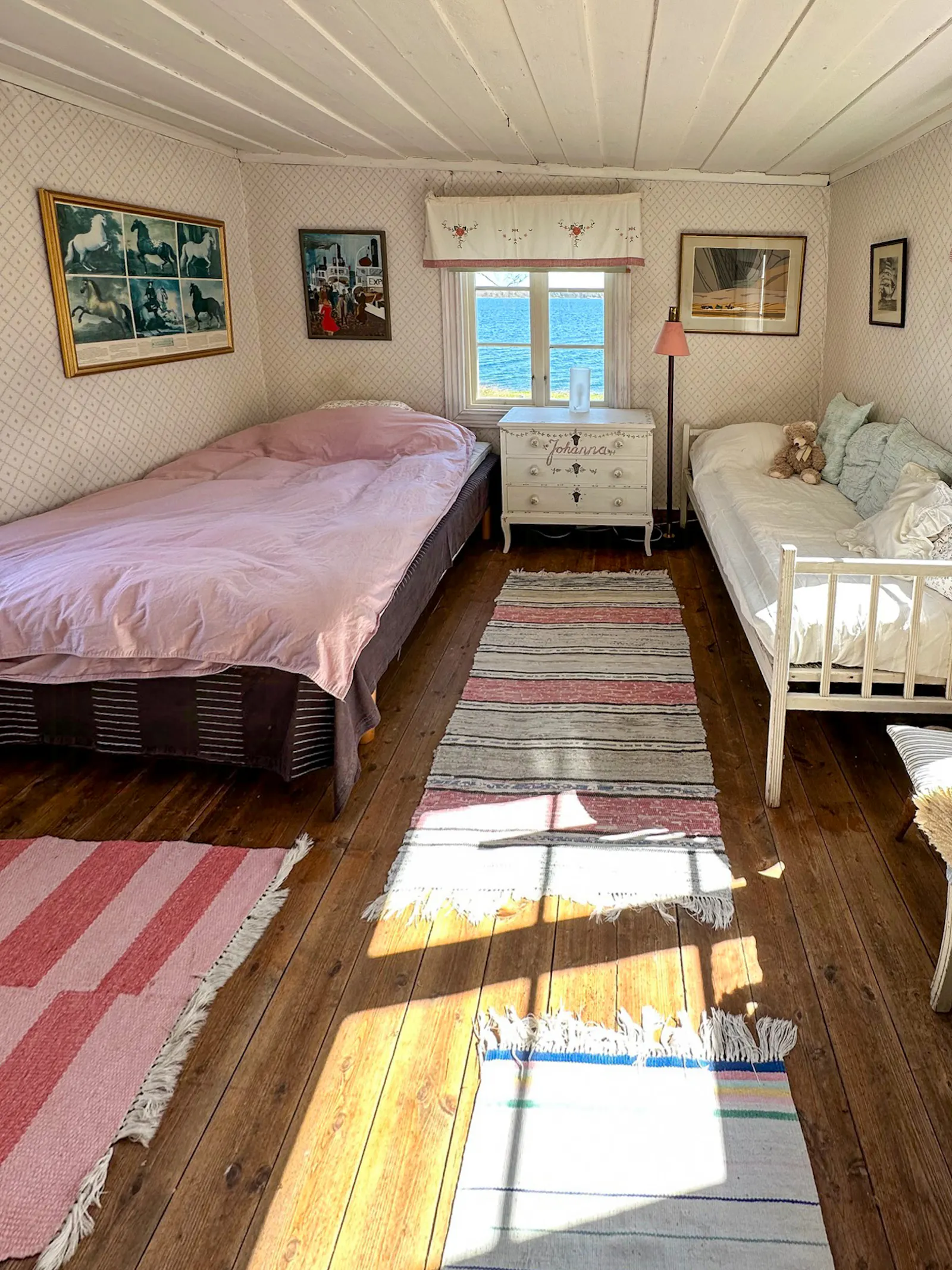 Skärgårdsgård med strand vid Tjocköfjärden – bild 13 av 24