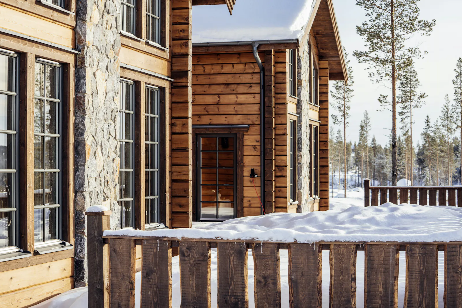 Njut av fjällvyn från stort rymligt hus i Idre – bild 4 av 24