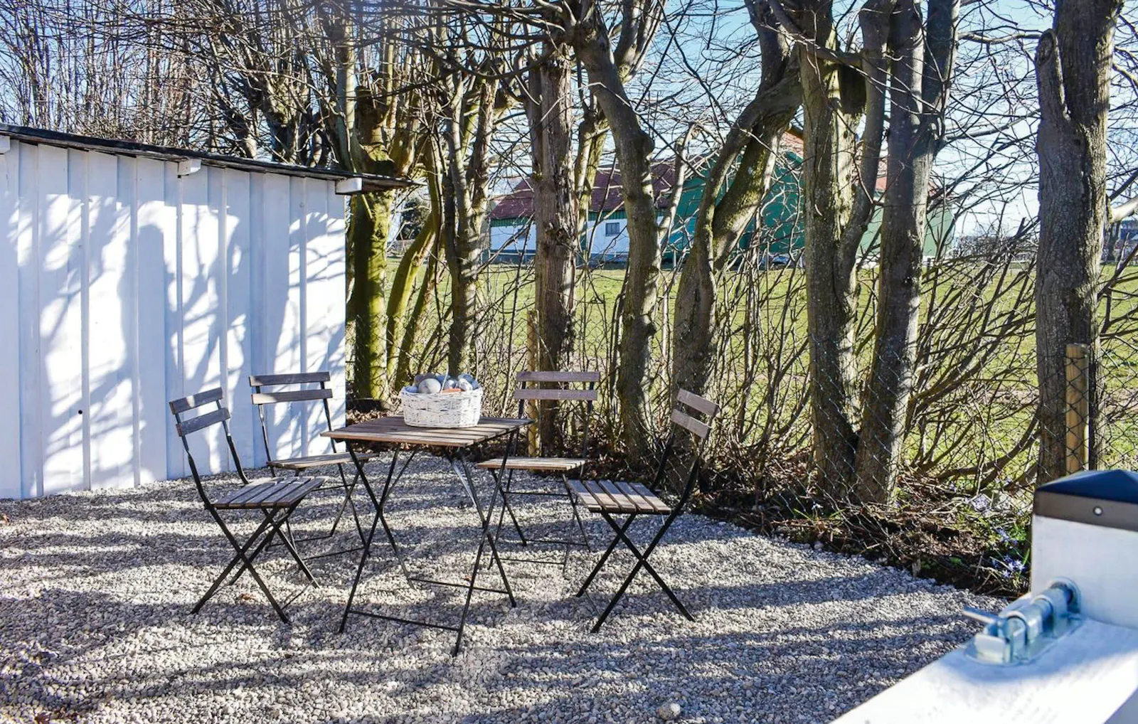 Kusthem med havsutsikt nära Mossbystrand – bild 23 av 24