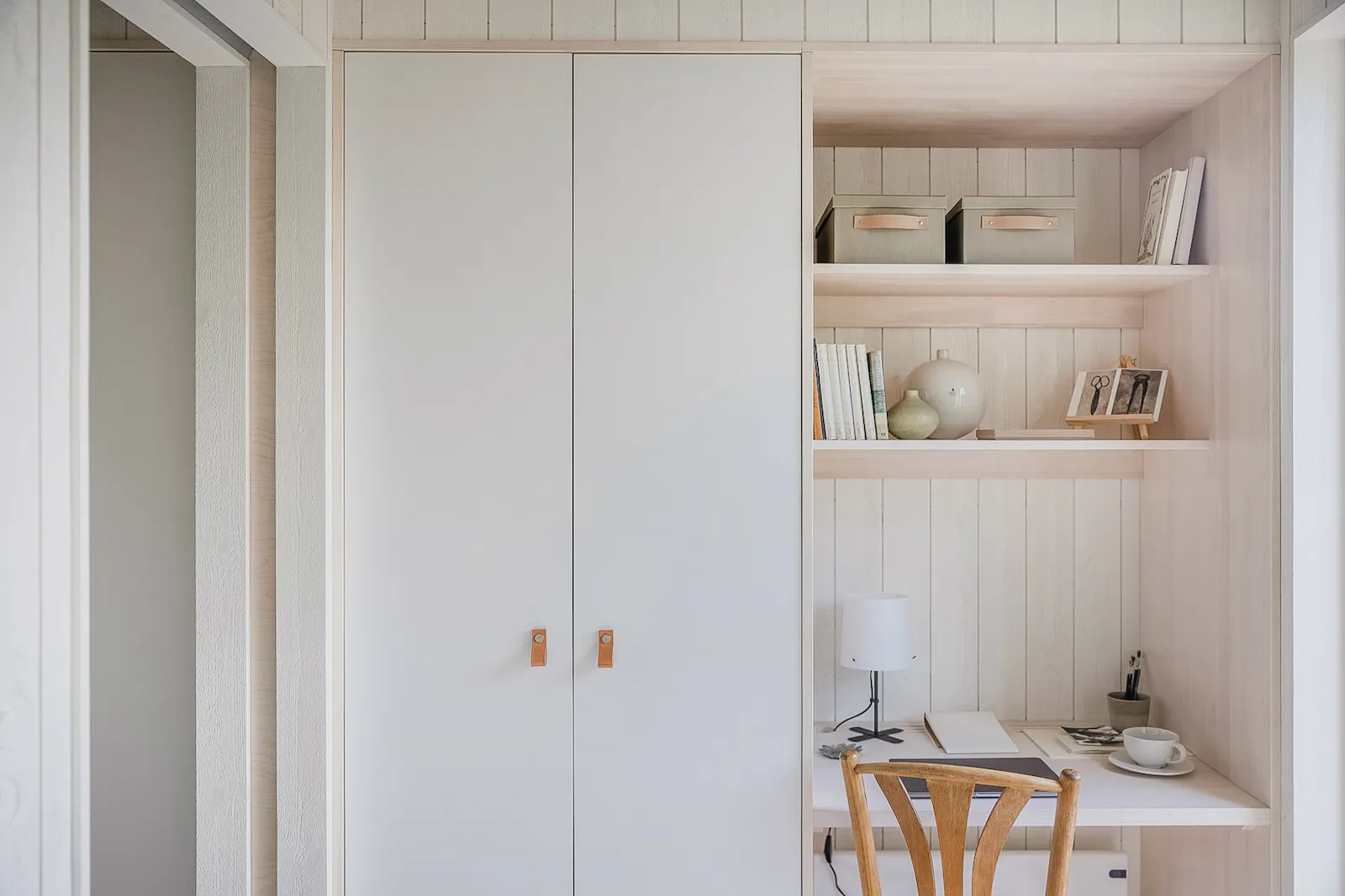 Modernt semesterhus nära havet i Ardre – bild 18 av 24