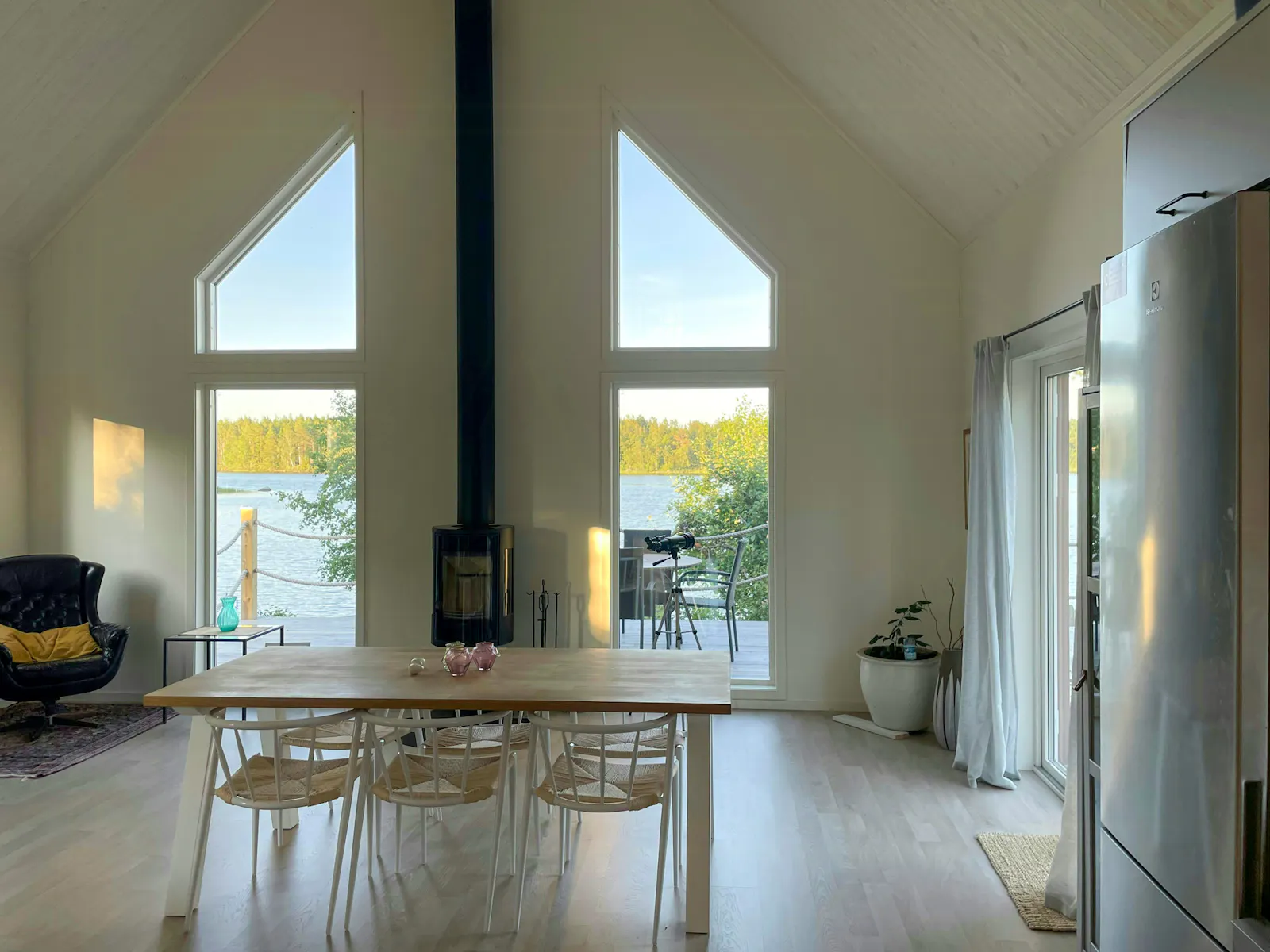 Nybyggt sommarhus vid badsjö i Sala – bild 8 av 24