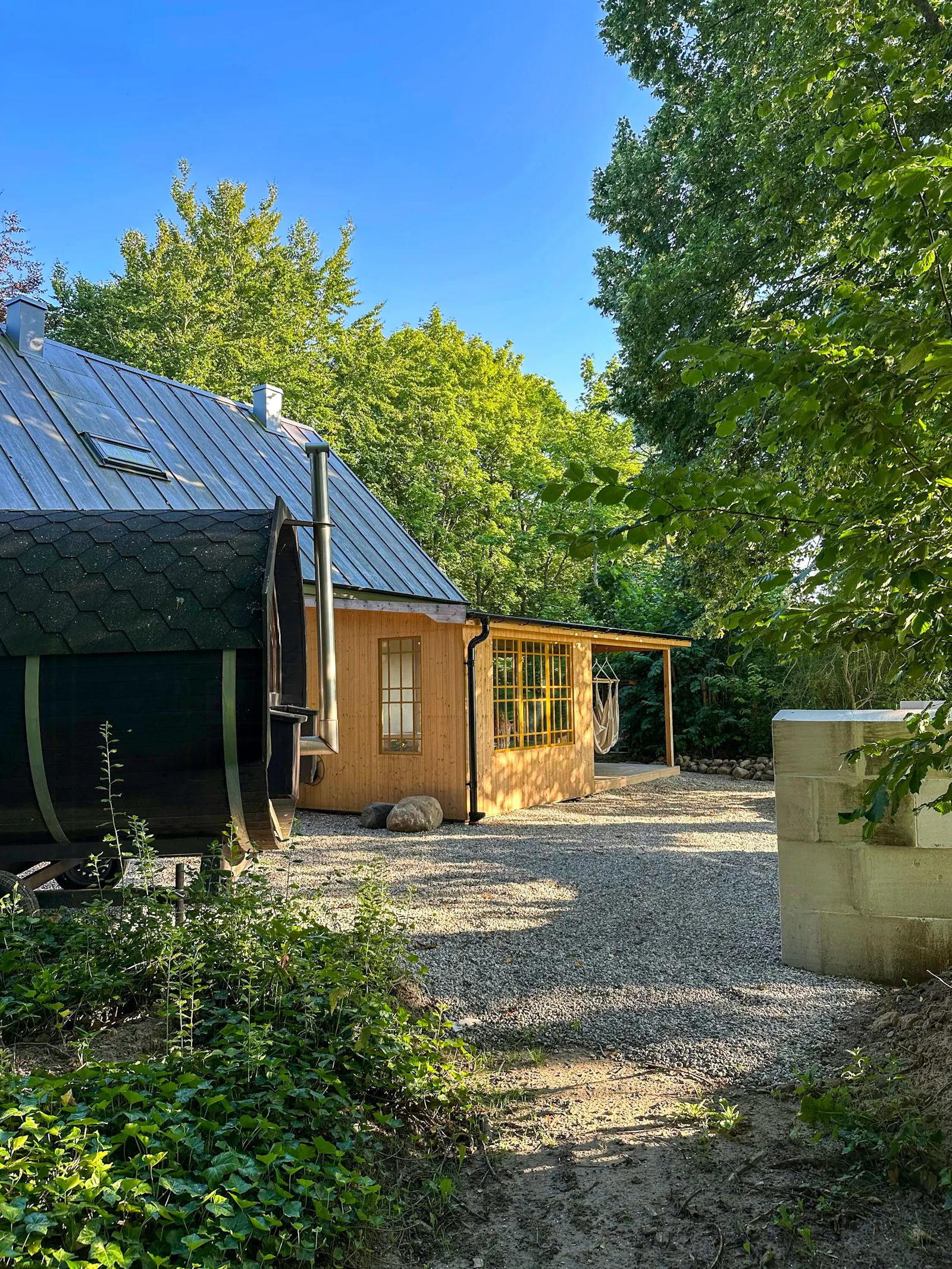 Designat hus med återbrukade detaljer i Österlen – bild 24 av 24