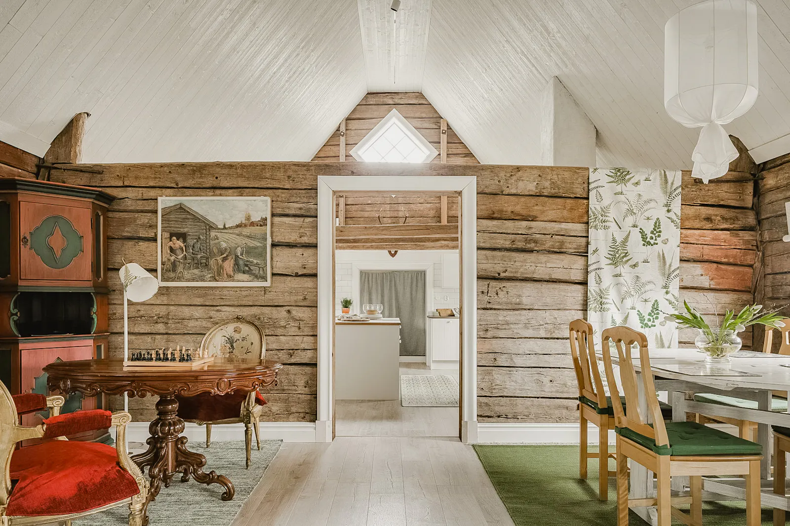 Renoverad ladugård från 1850 i Smålands skogar – bild 5 av 24