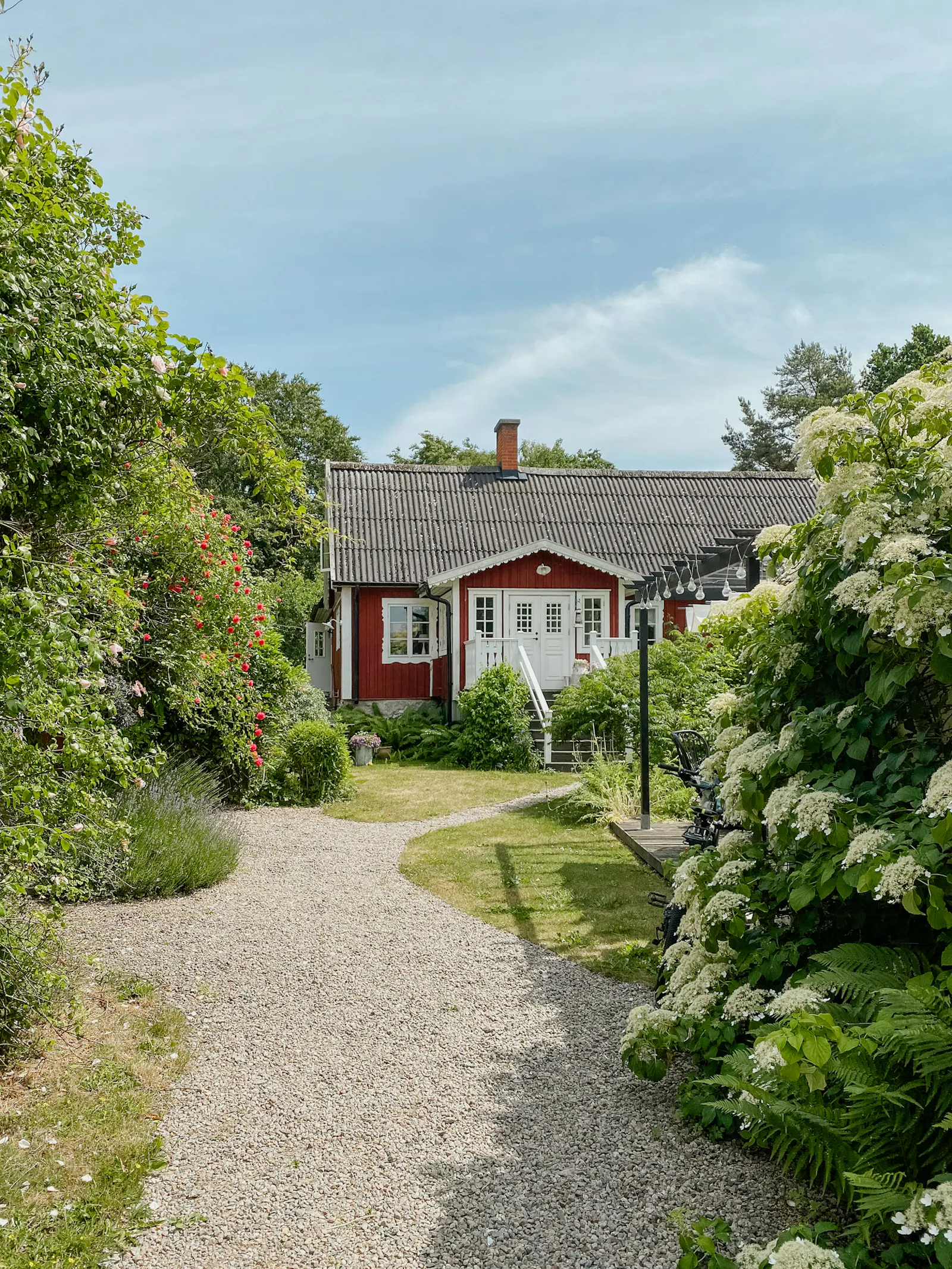 Lantlig bondgård från 1800-talet vid Västra Näs – bild 15 av 24