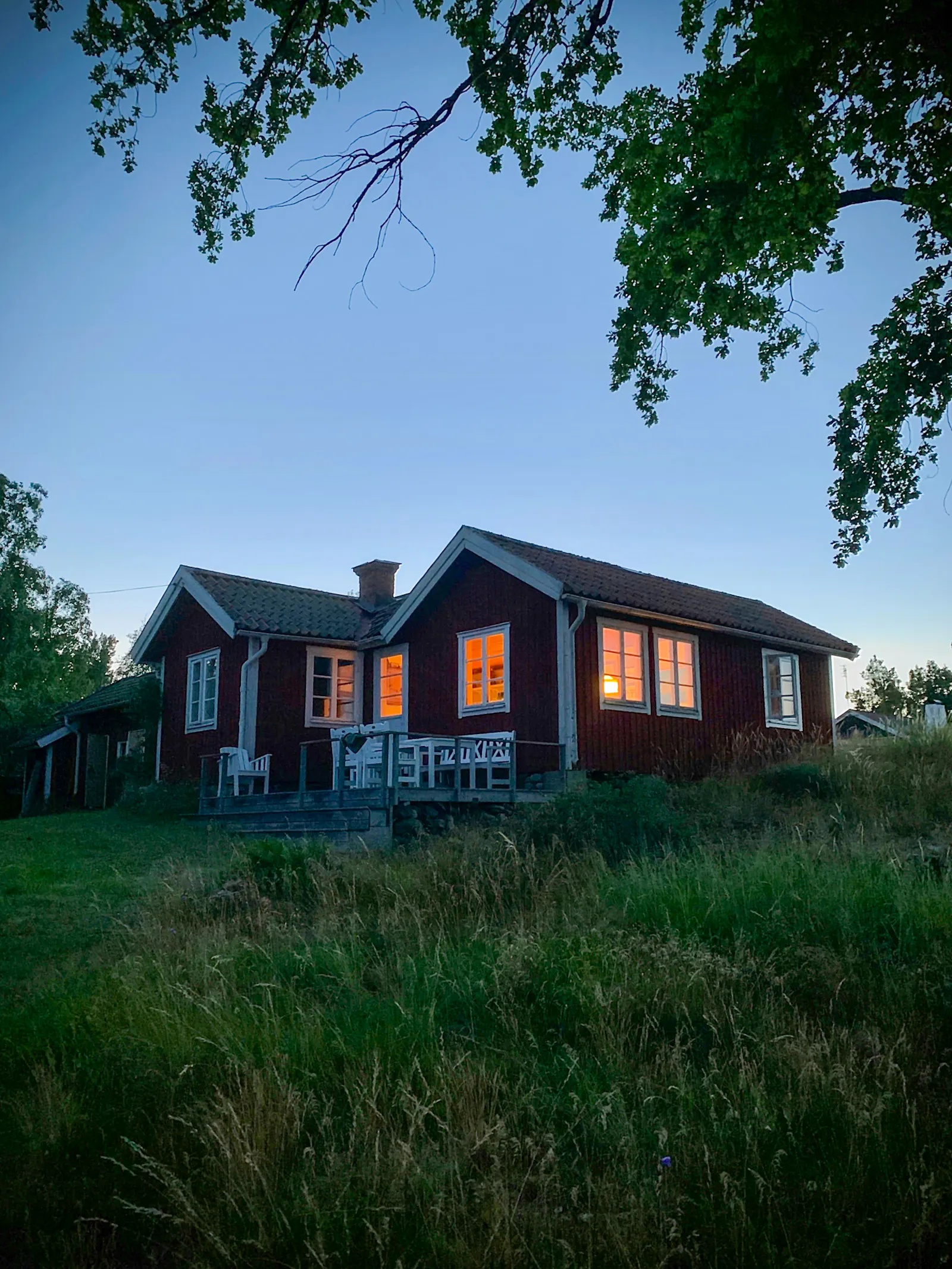 Skärgårdsgård med strand vid Tjocköfjärden – bild 23 av 24