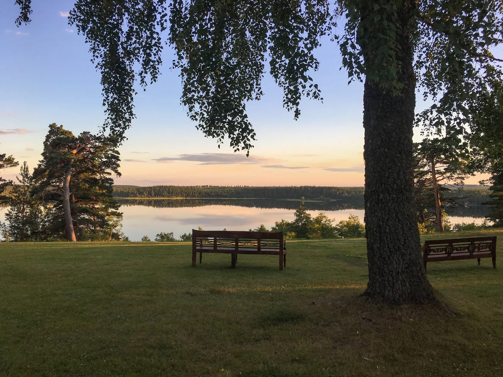 Jaktstuga vid Sveriges största privata sjö – bild 12 av 13