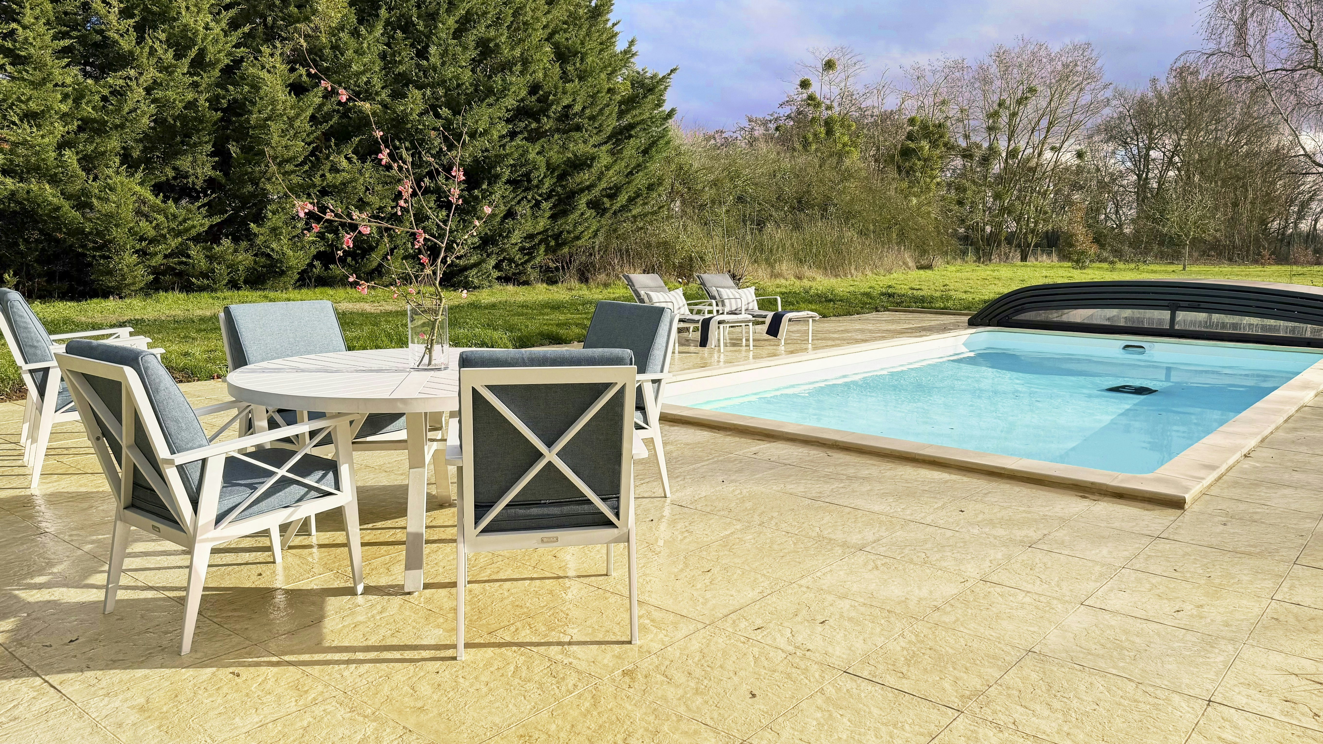 Deux-Sèvres cover image