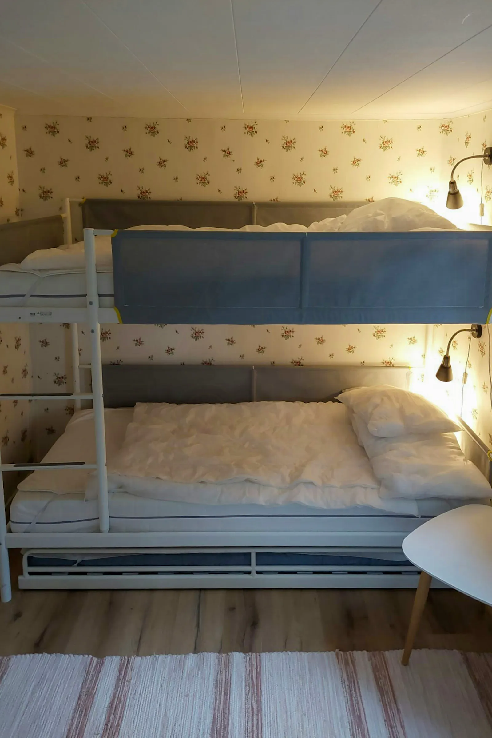 Nyrenoverad stuga i hjärtat av Löttorp – bild 9 av 14