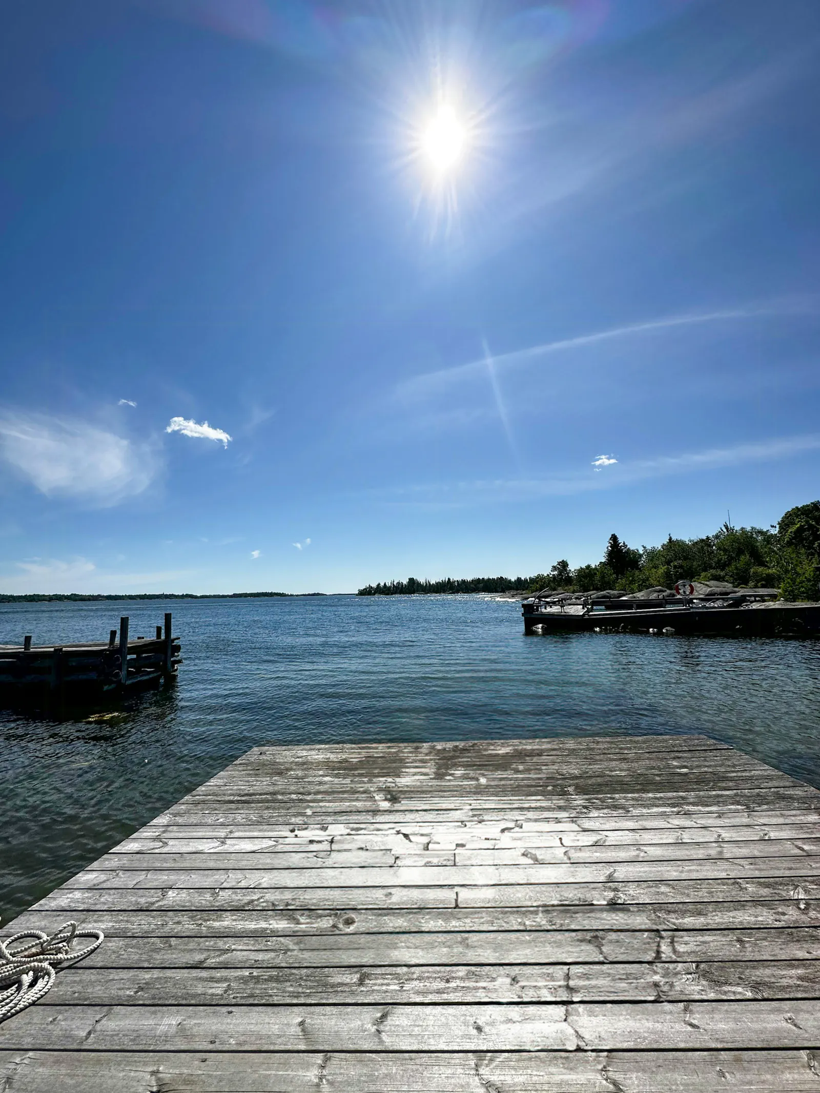 Skärgårdsgård med strand vid Tjocköfjärden – bild 5 av 24