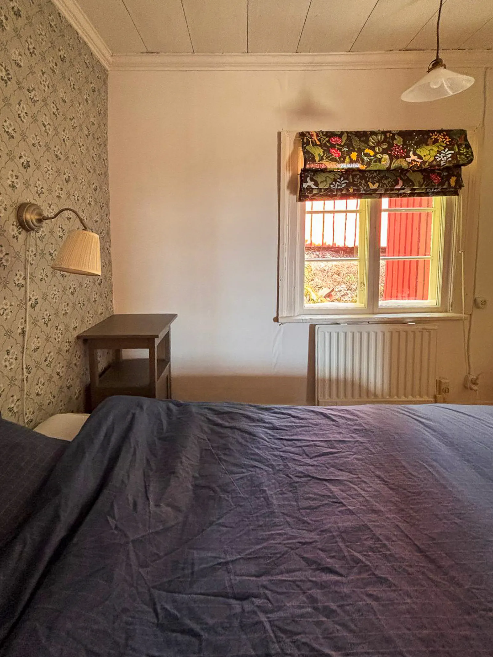 Timmerhus från 1800-talet vid ån i Gästrikland – bild 17 av 24