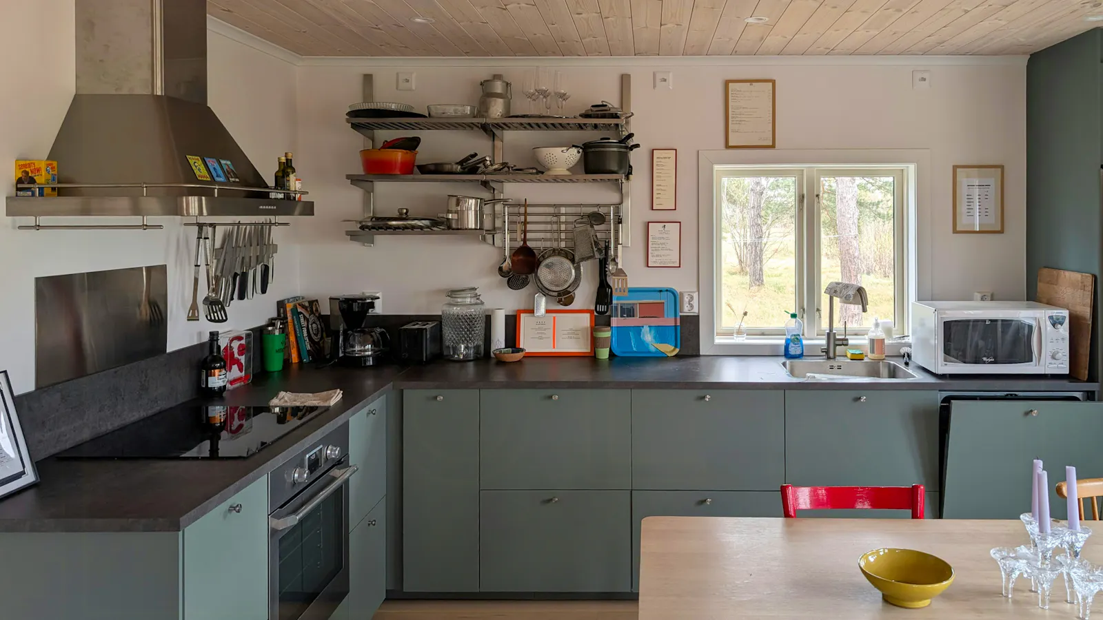 Charmig stuga nära havet på Fårö – bild 6 av 19