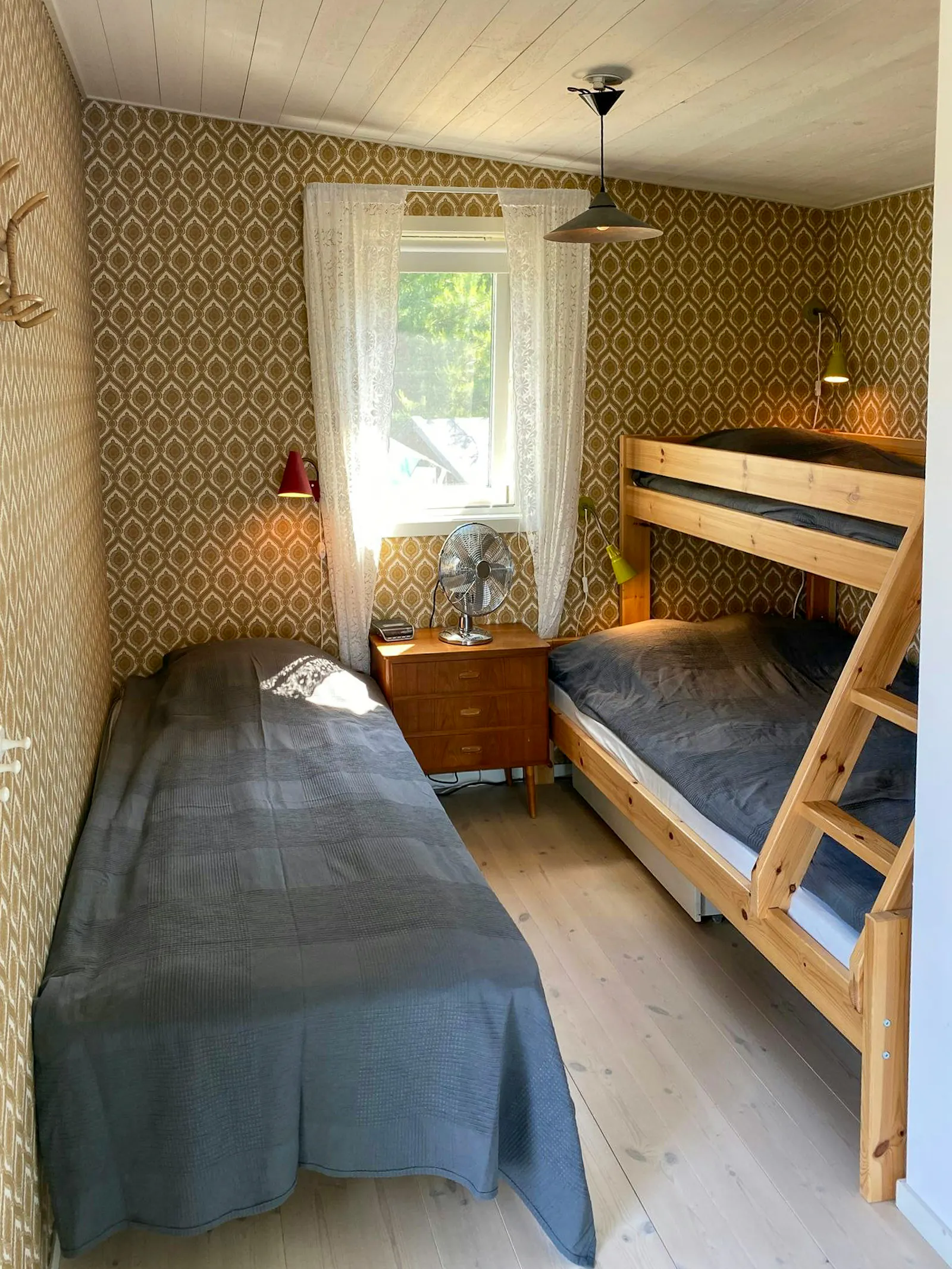 Tre hus med havsutsikt och bubbelpool – bild 17 av 24