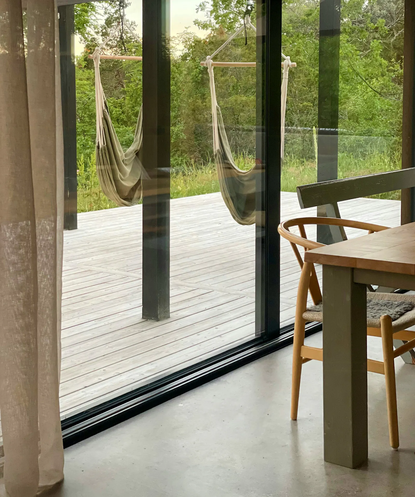 Arkitektritat hus i Etelhem på Gotland – bild 10 av 24