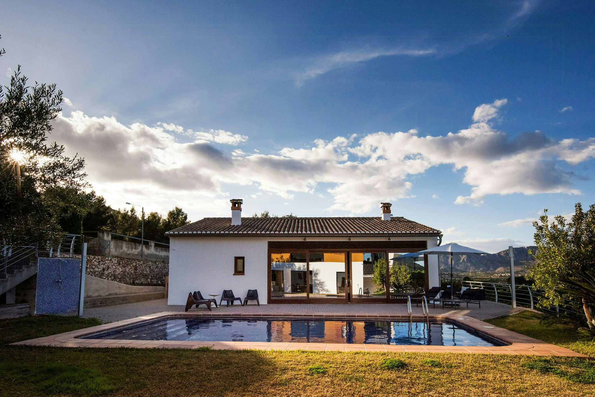 Pedreguer cover image