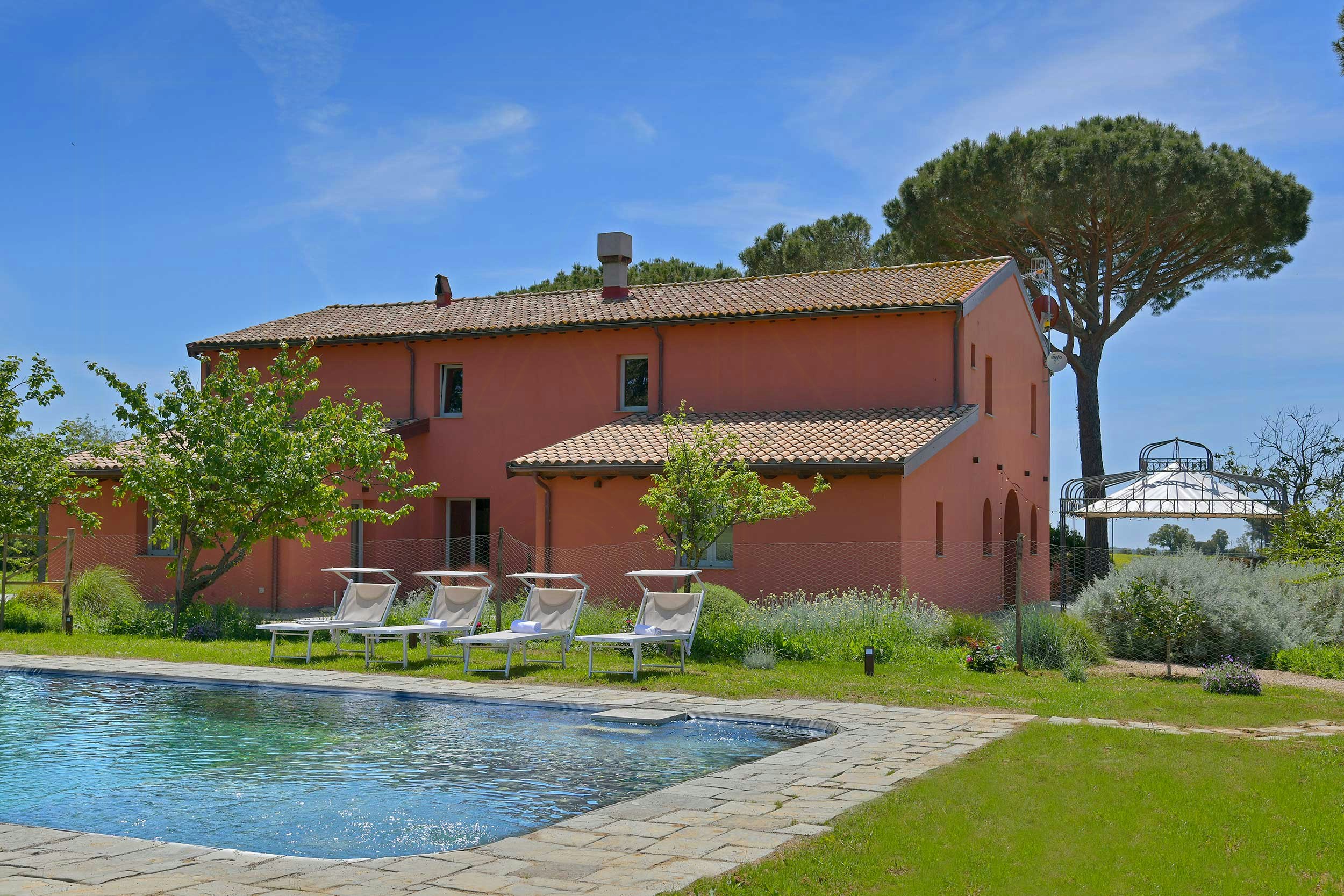 Roccastrada cover image