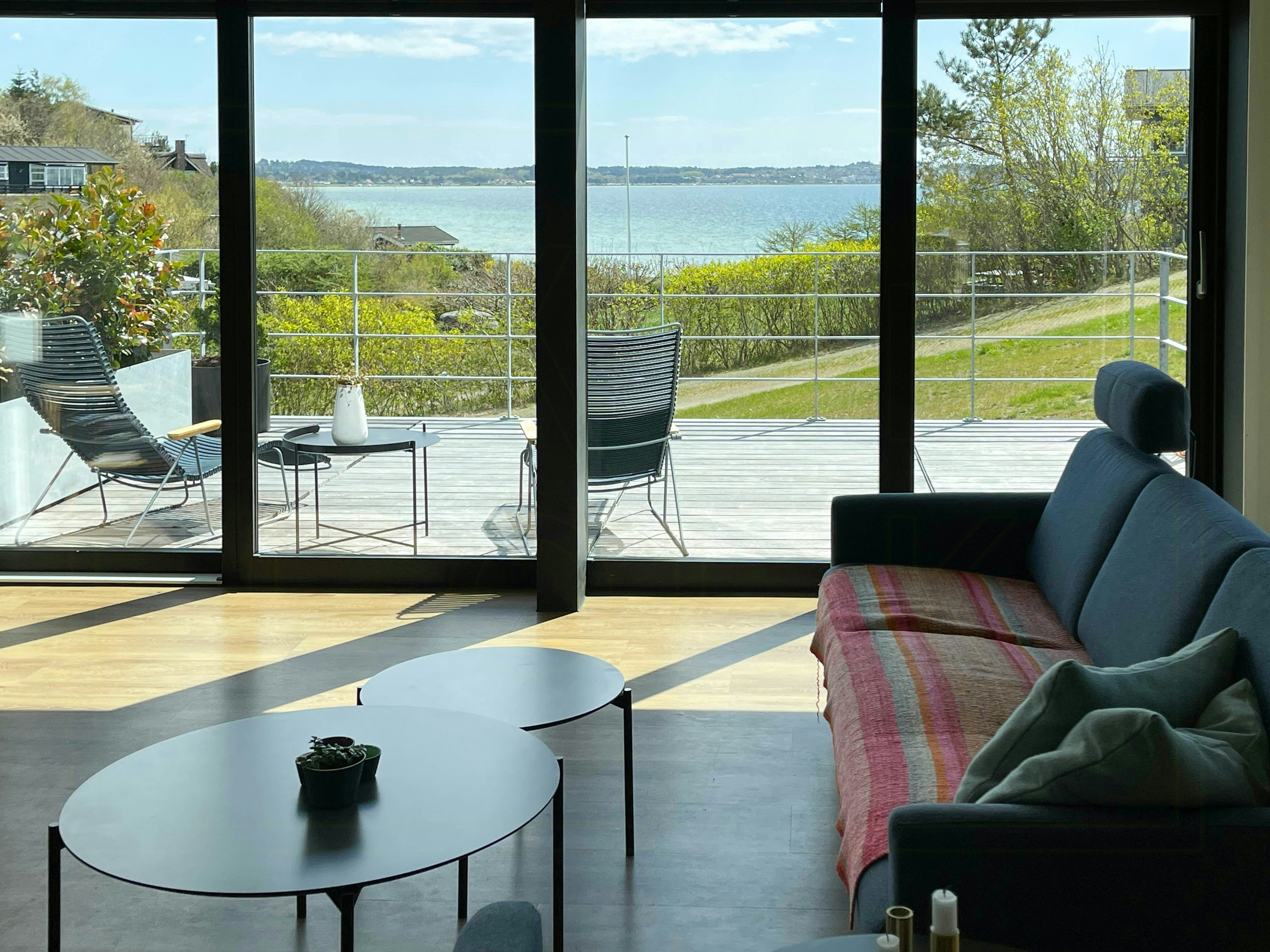 Stuga med vildmarksbad i Djursland cover image