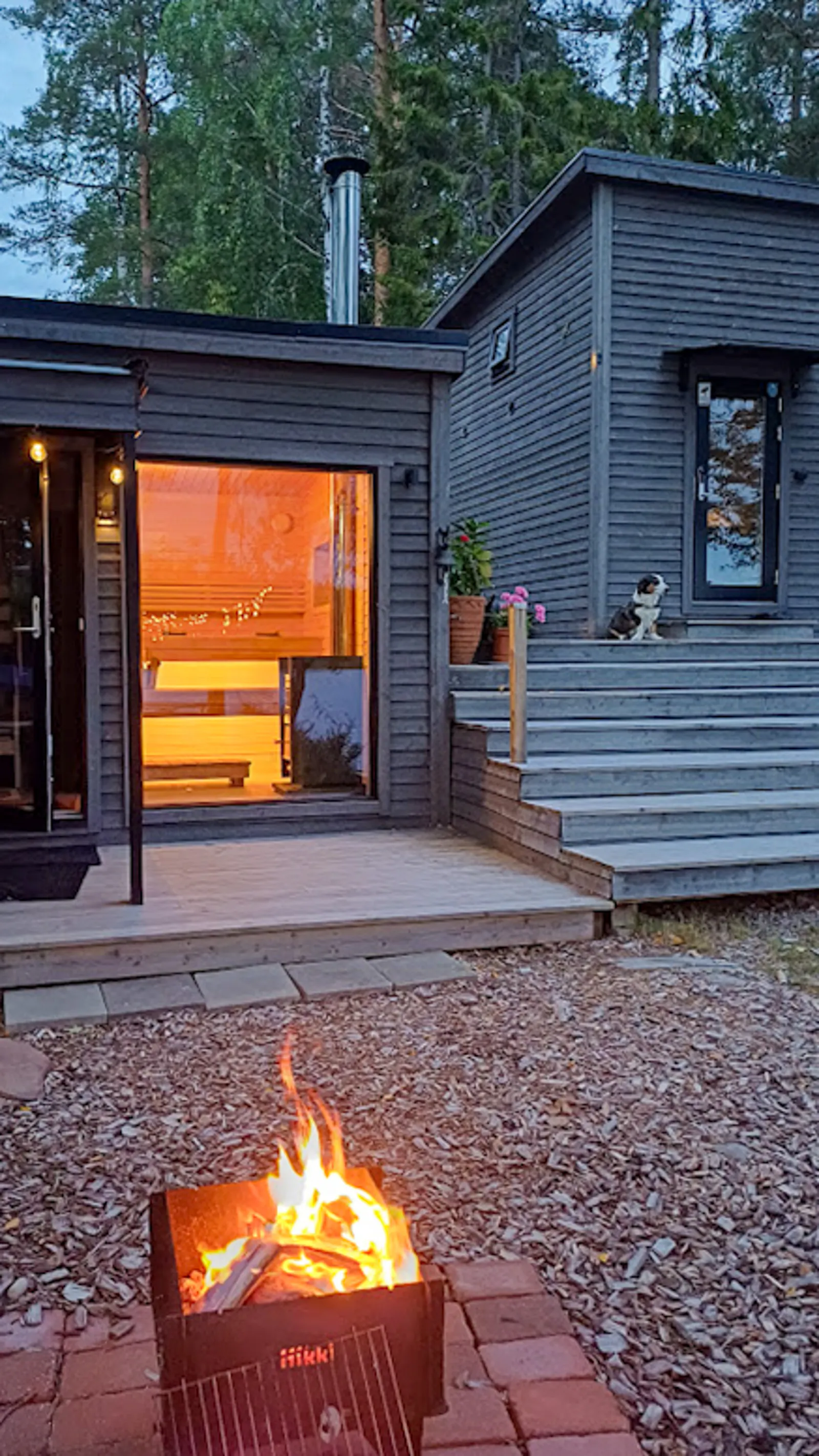 Stuga med sjöutsikt och båtliv vid Storsjön – bild 13 av 24