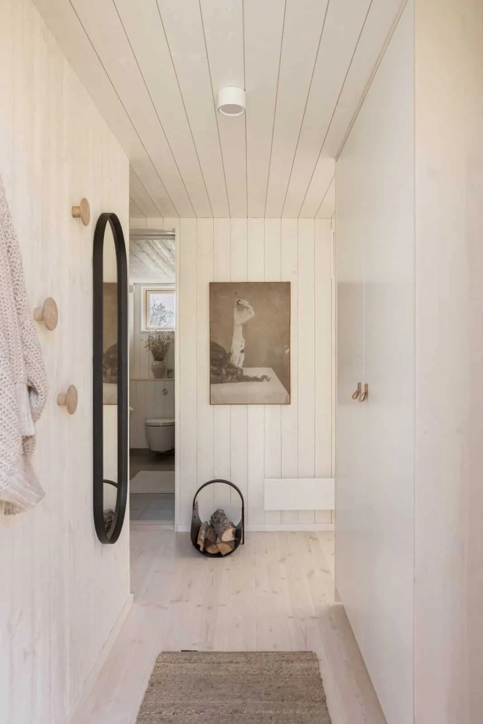 Drömgård i Stora Rör med lantlig idyll nära bad – bild 9 av 18