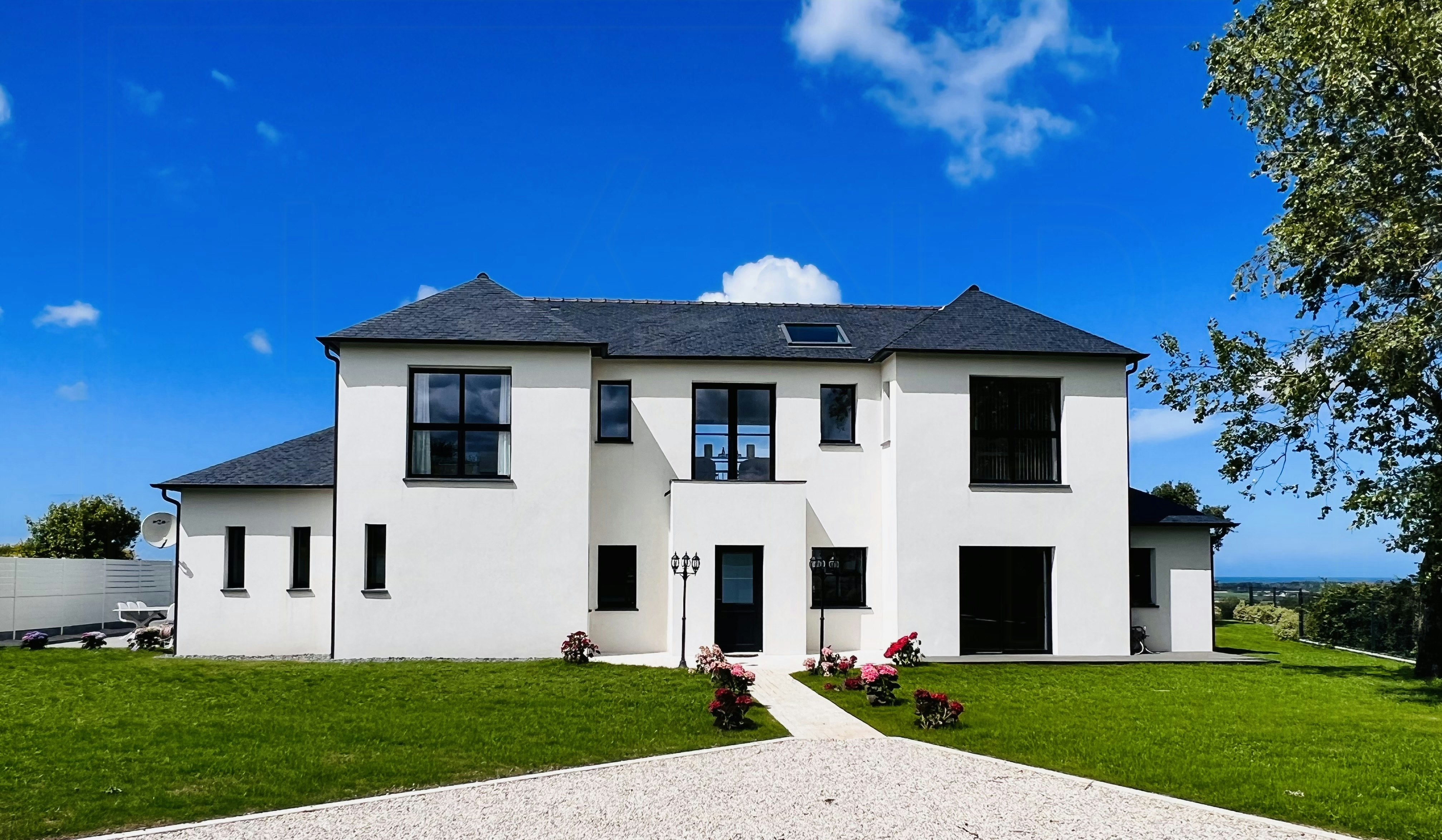 Plouider cover image