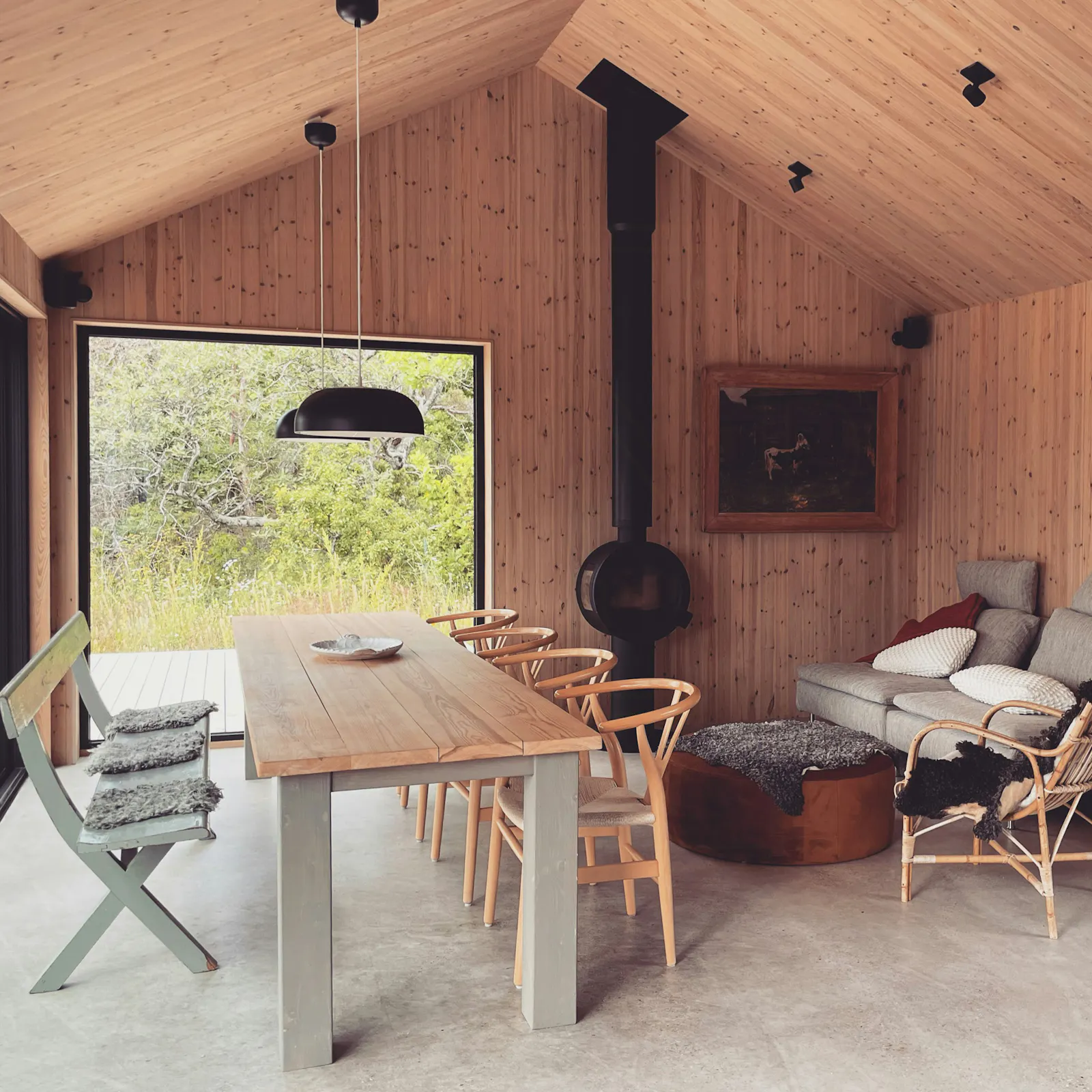 Arkitektritat hus i Etelhem på Gotland – bild 2 av 24
