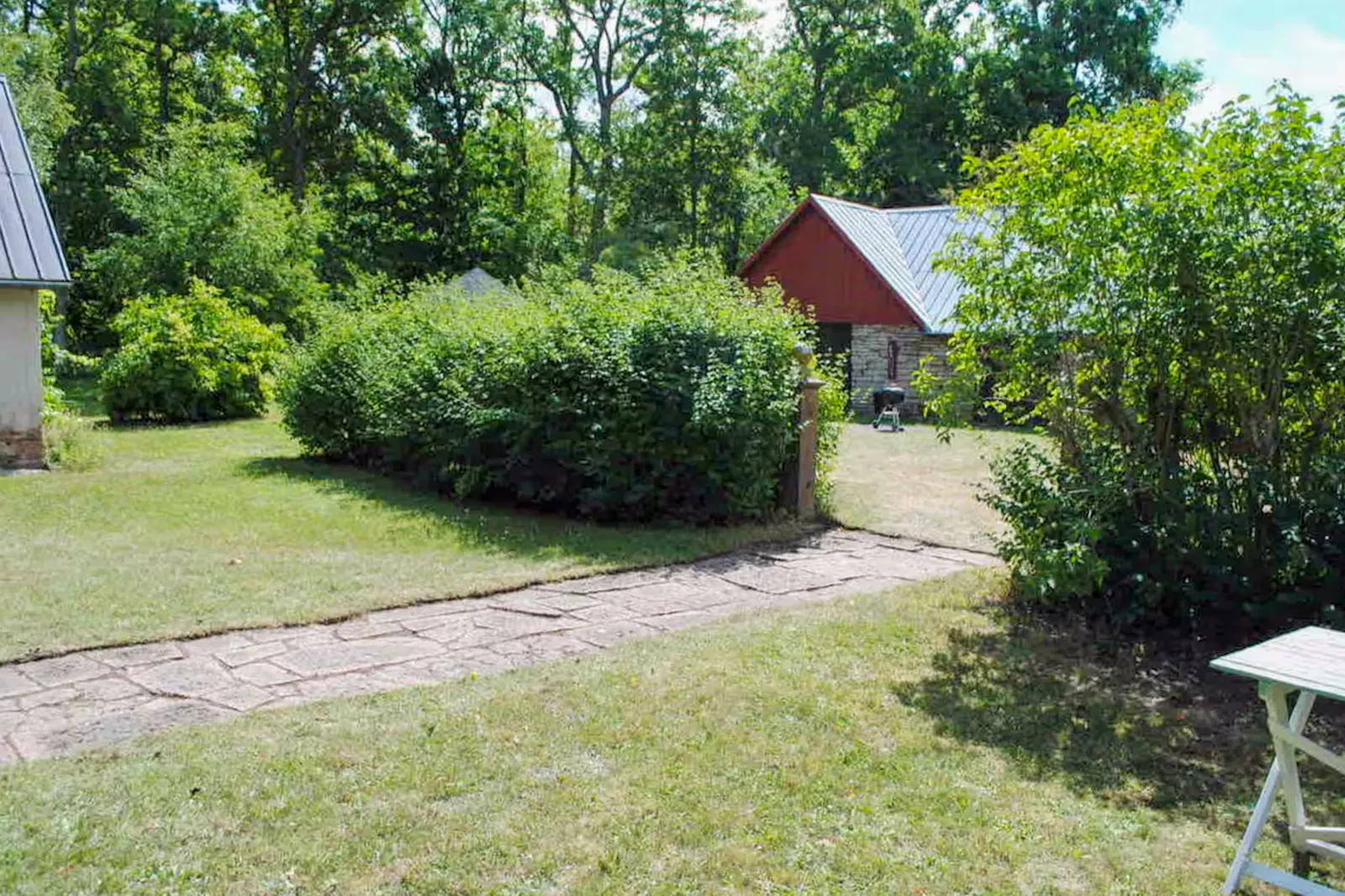 Rustik gård i avskilt Knisa på Öland – bild 18 av 23