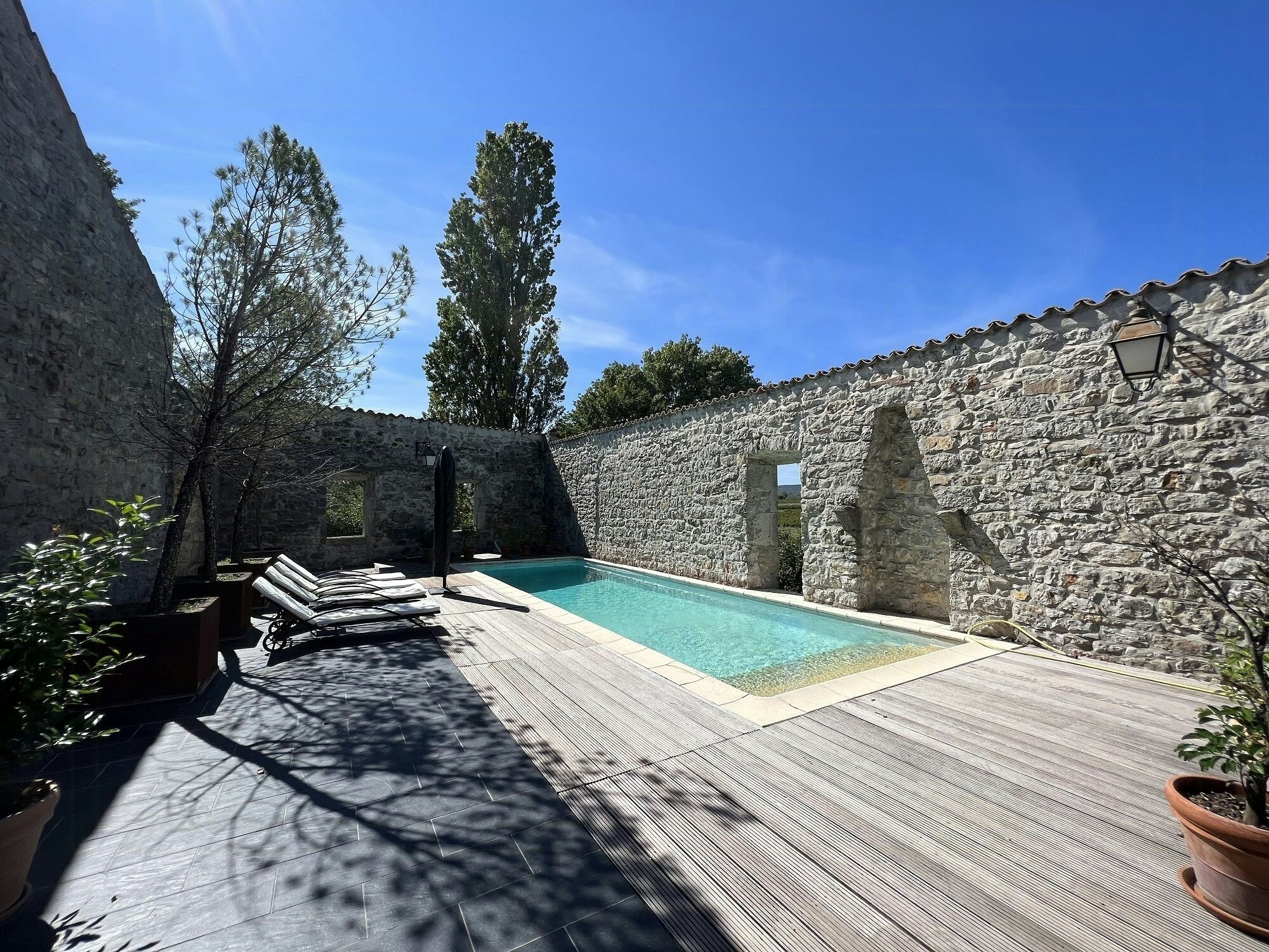 Berrias-et-Casteljau cover image