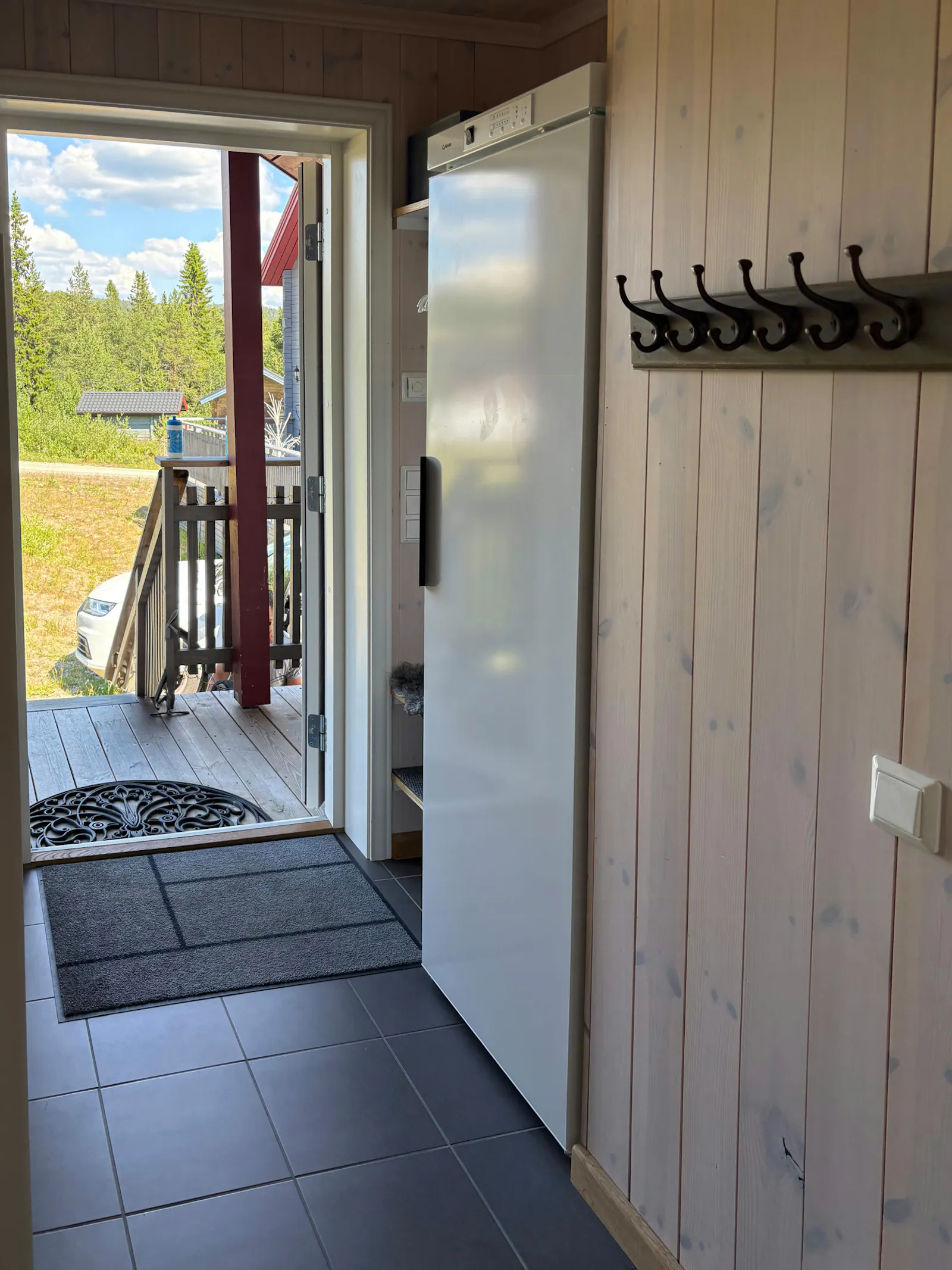 Fjällstuga med utsikt över Vemdalsskalets pister – bild 8 av 24