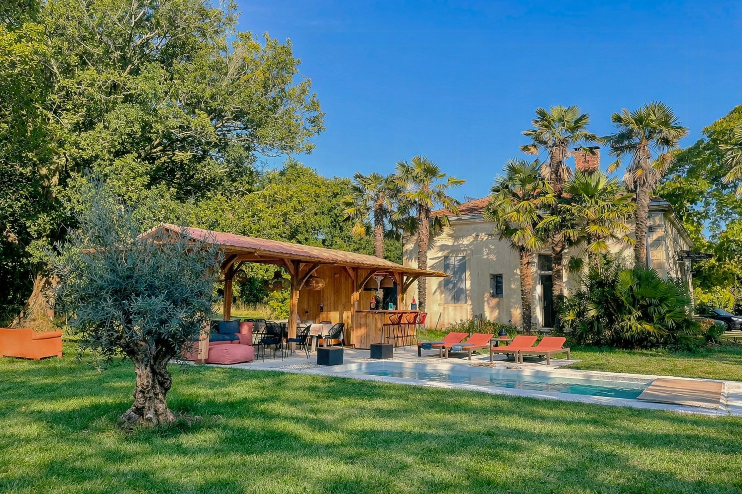 Lesparre-Médoc cover image