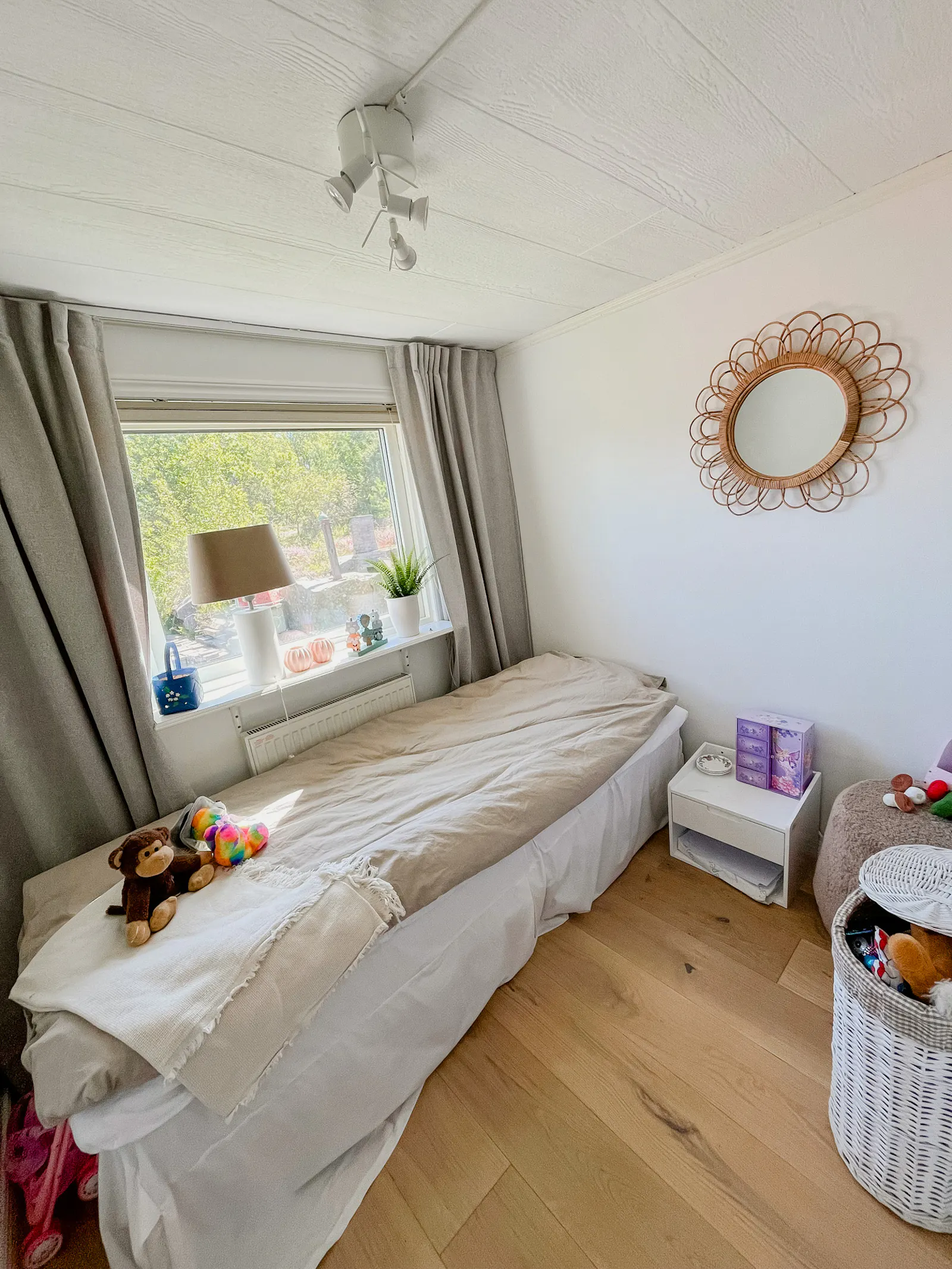 Stenhuggarstugan i natursköna Lysekil – bild 17 av 24