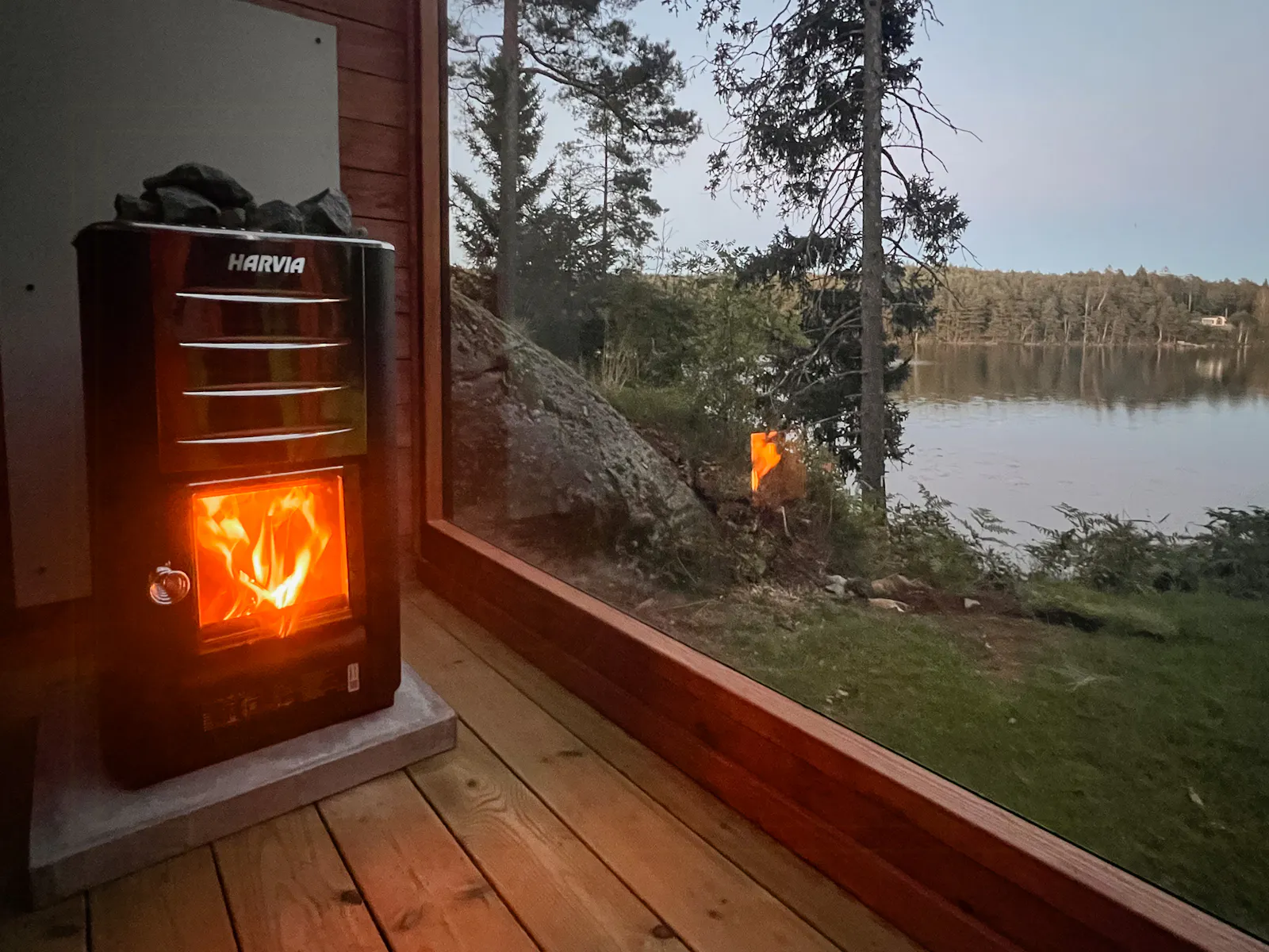 Minihus med sandstrand och bastu – bild 3 av 22