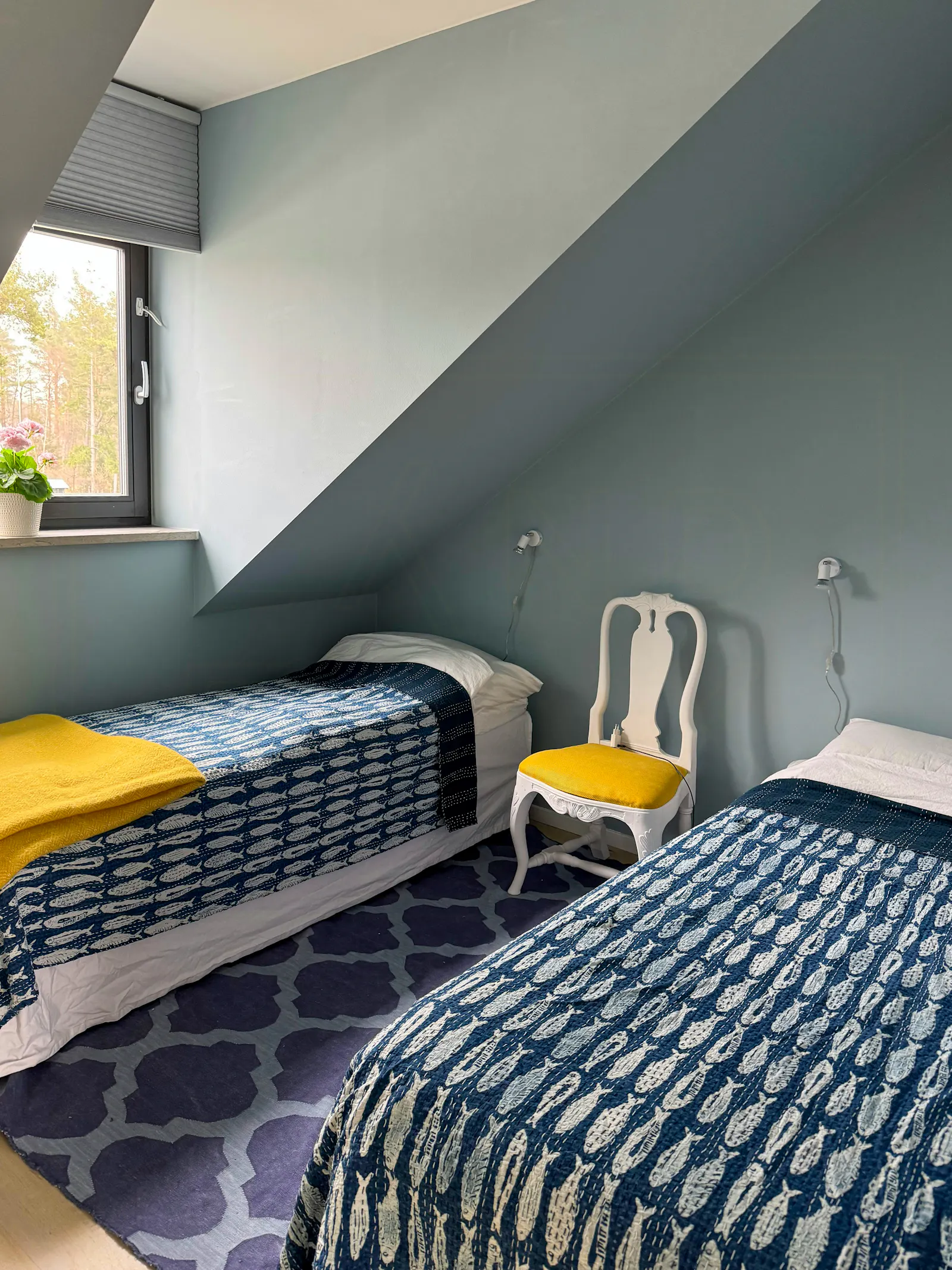 Modernt radhus med sol och uteplats på Gotland – bild 10 av 17
