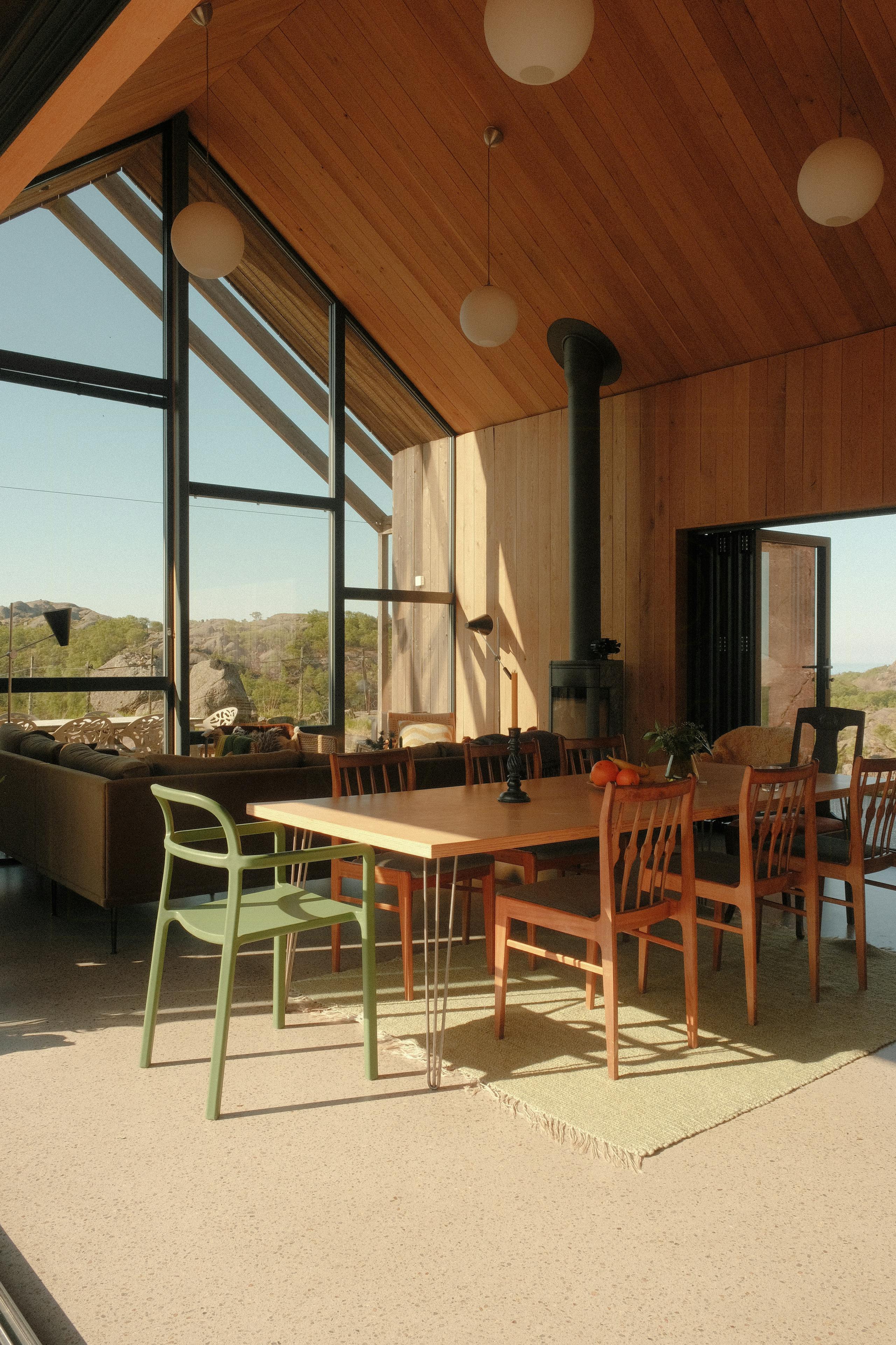 Bijou conçu par un architecte avec vue sur la montagne Kistefjellet