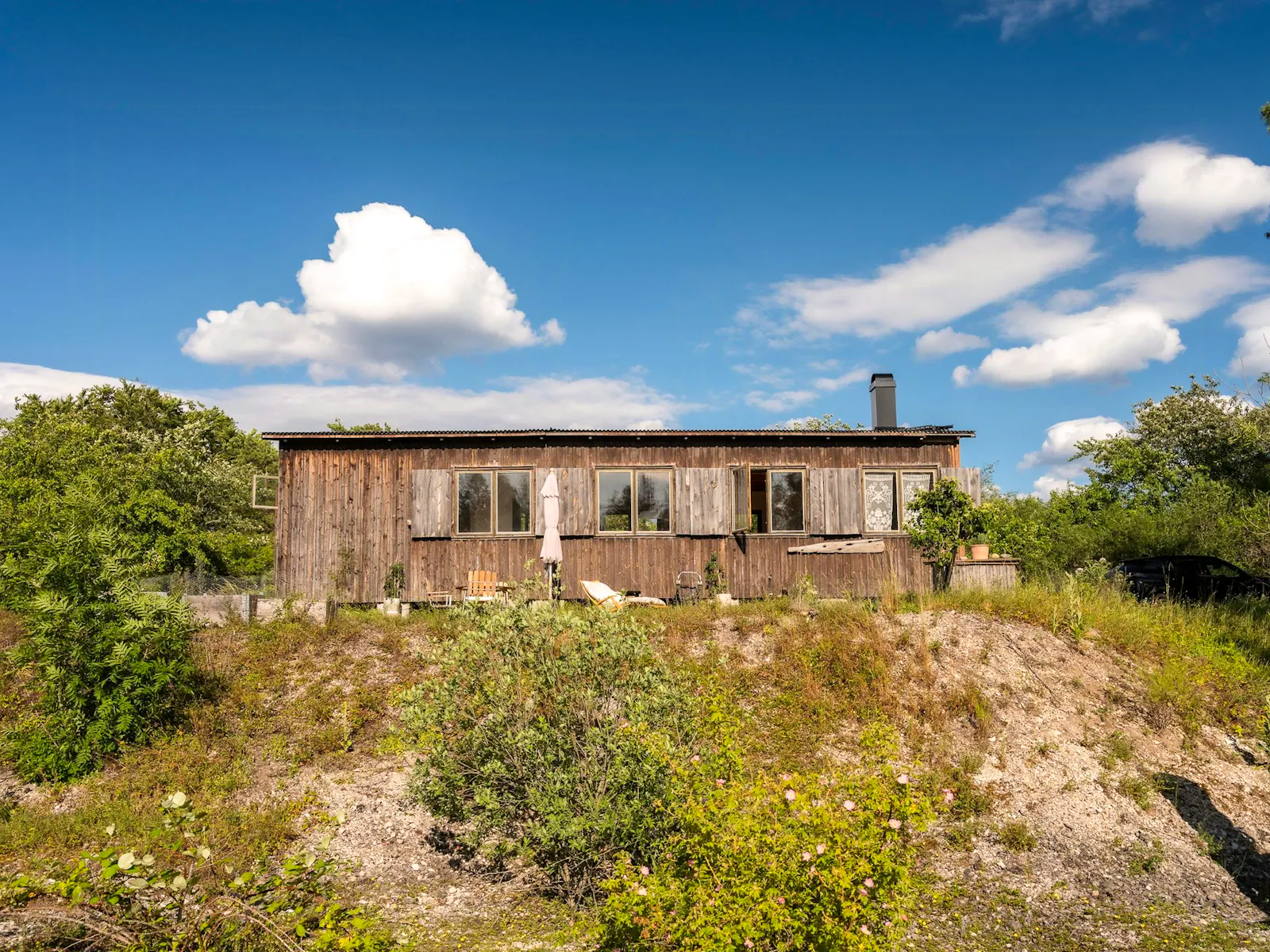 Stuga nära hav och raukfält på Gotland – bild 4 av 24