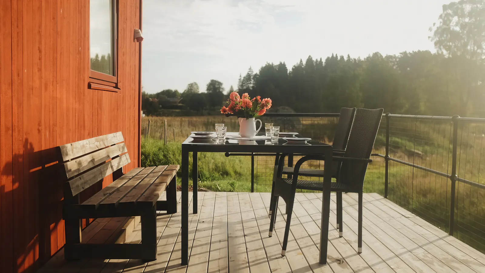 Lantlig stuga med utsikt över Herrljunga – bild 2 av 24