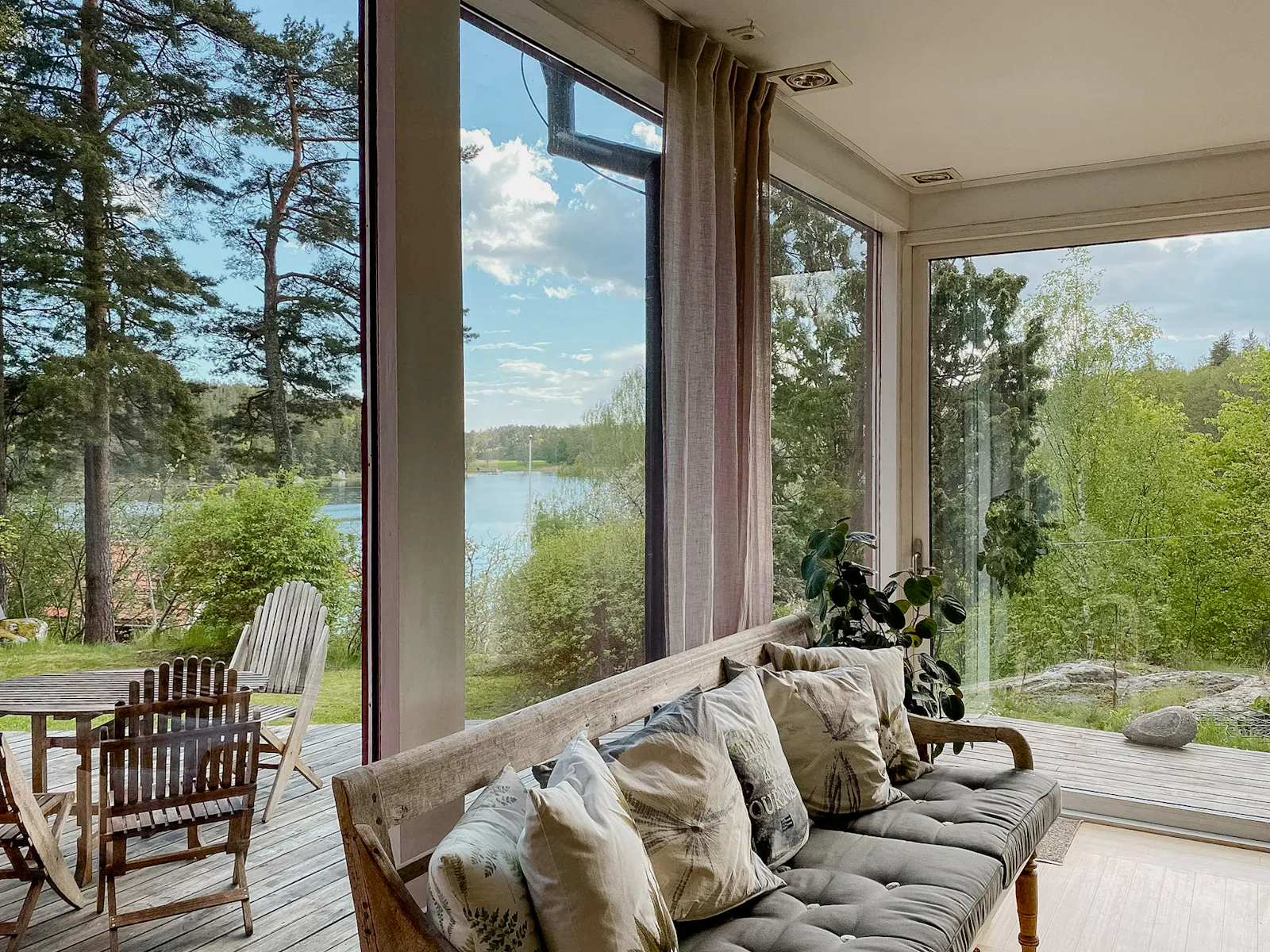 Skärgårdsstuga vid havet nära Stockholm – bild 9 av 23