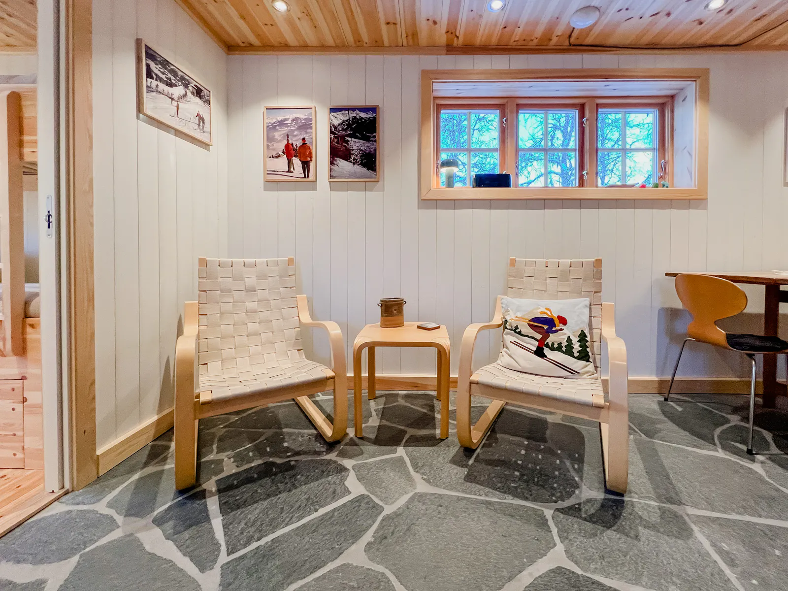Charmig stuga med fjällutsikt nära Tänndalen – bild 8 av 16