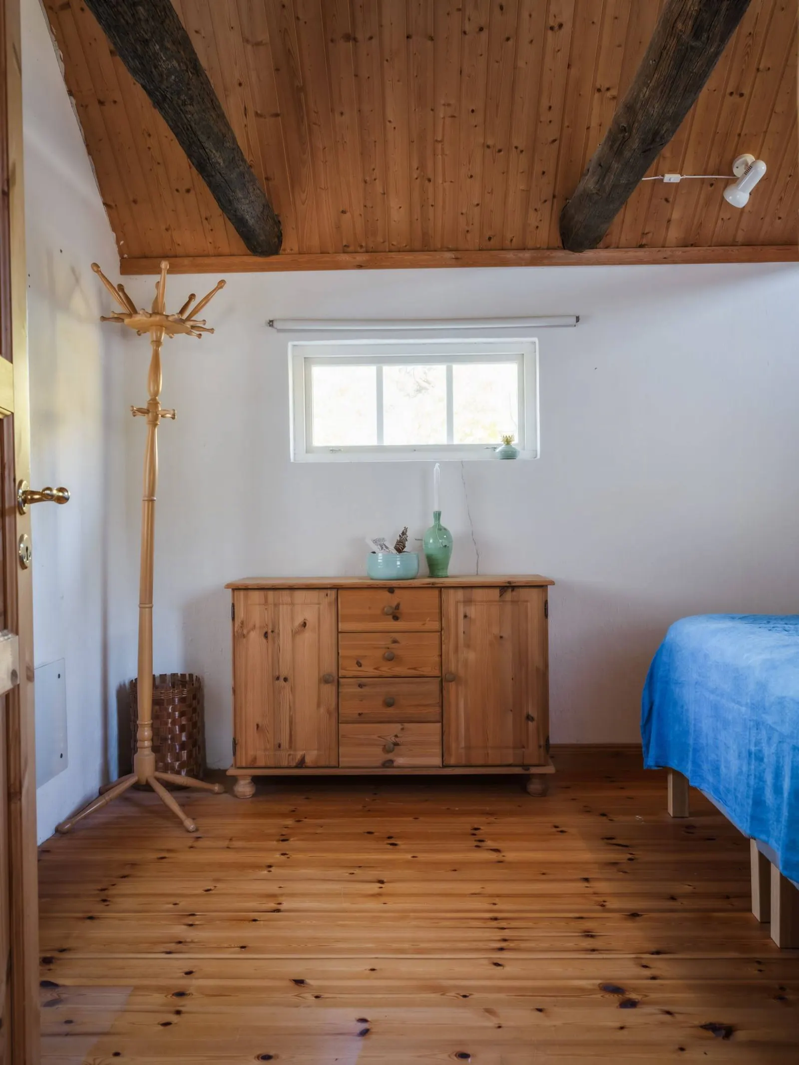 1800-talsgård i kalksten på Gotlands Hangvar – bild 14 av 24
