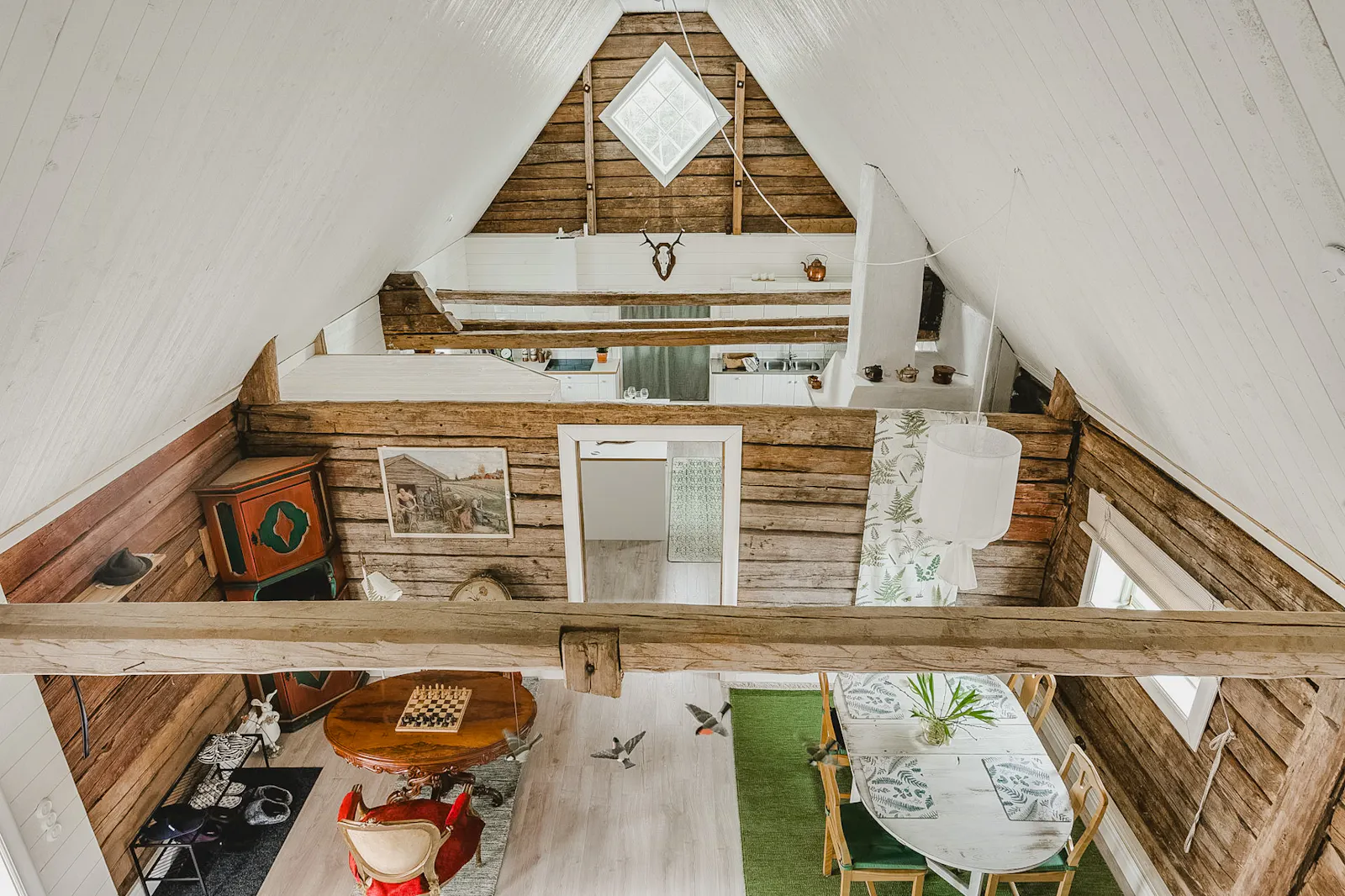 Renoverad ladugård från 1850 i Smålands skogar – bild 7 av 24