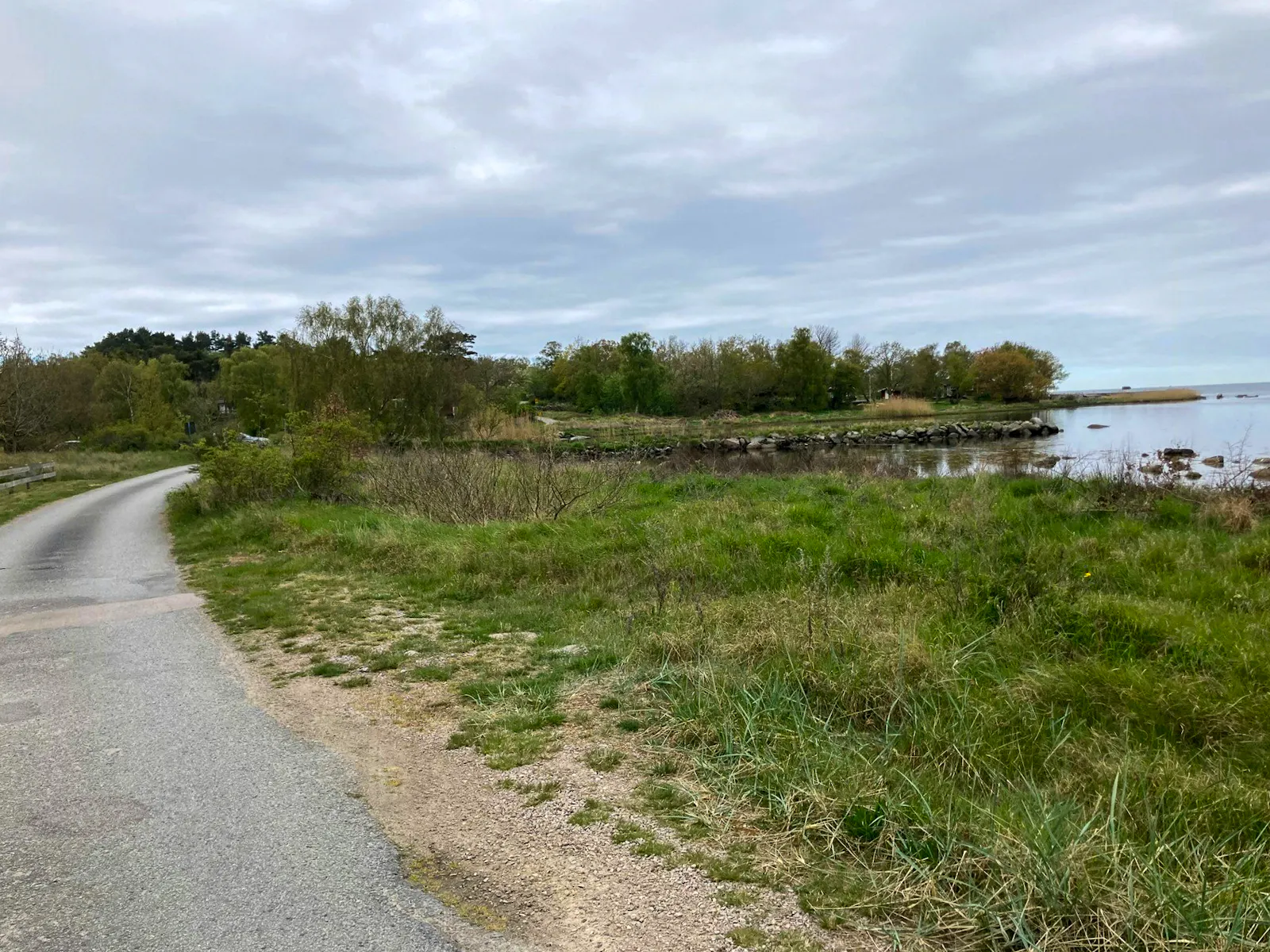 Ljust hus med havsutsikt vid Lindö – bild 20 av 23