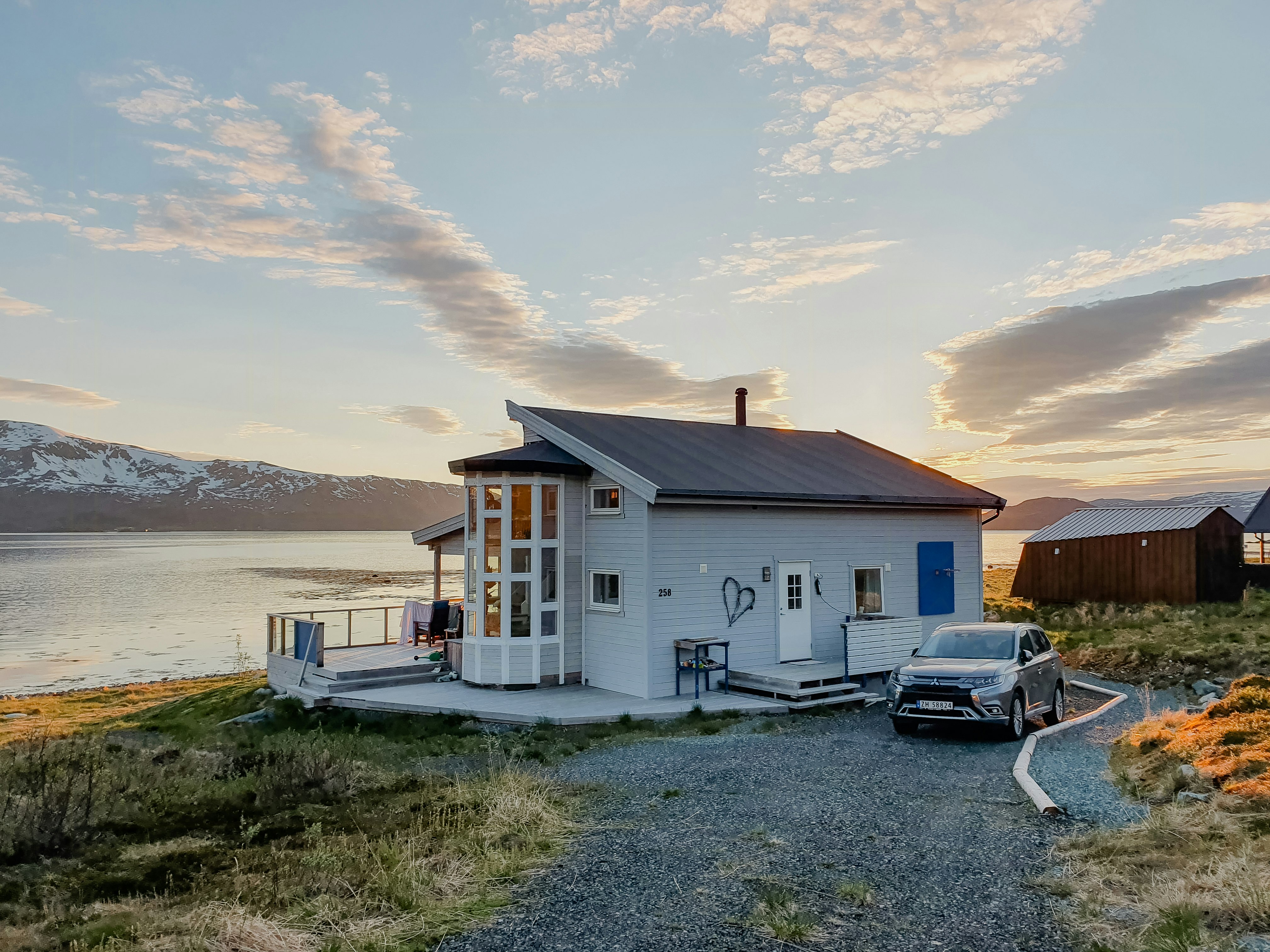 Sommerhuse i Tromsø med bådadgang cover image