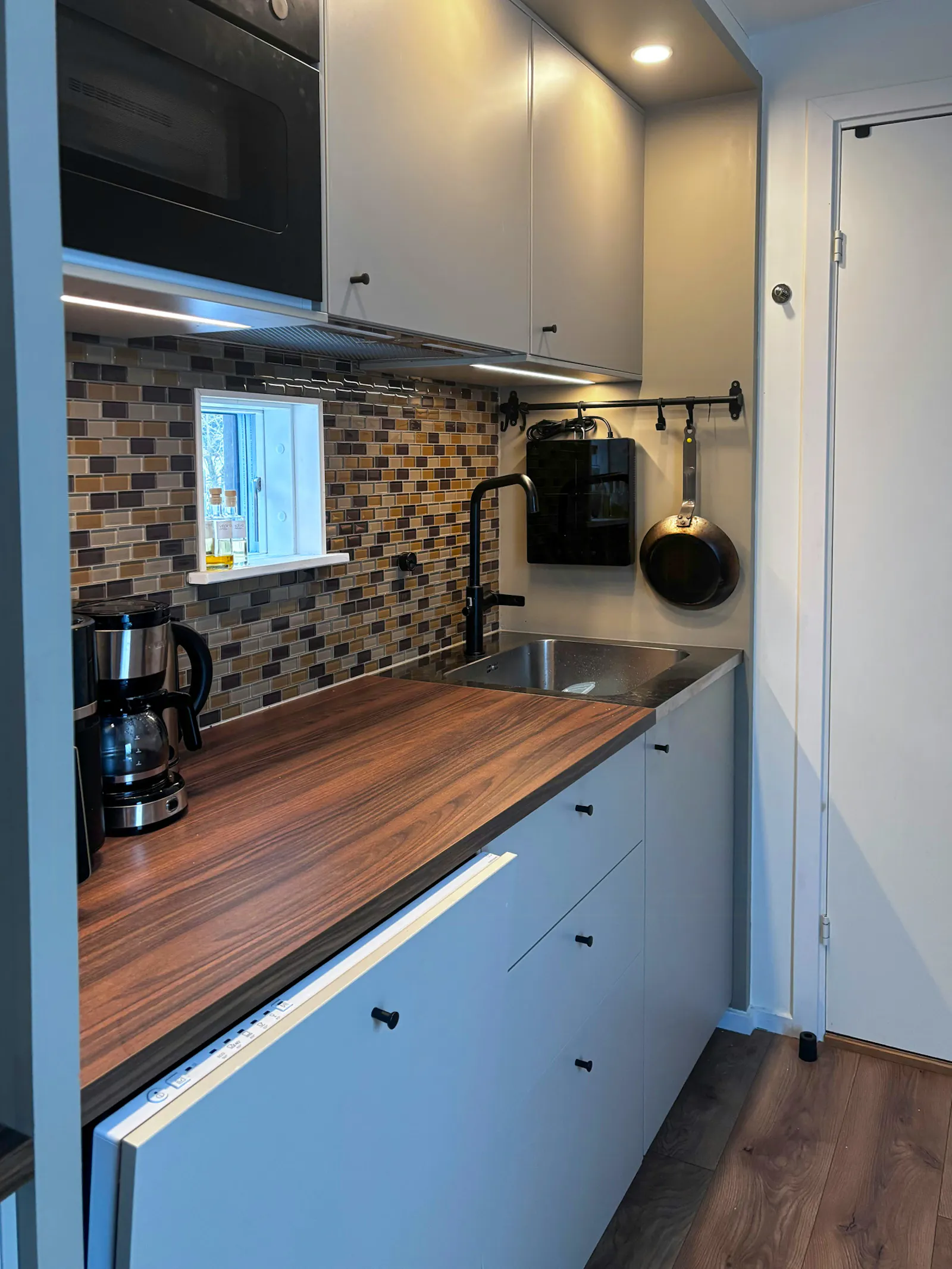 Nybyggt hus med utekök på södra Öland – bild 6 av 24
