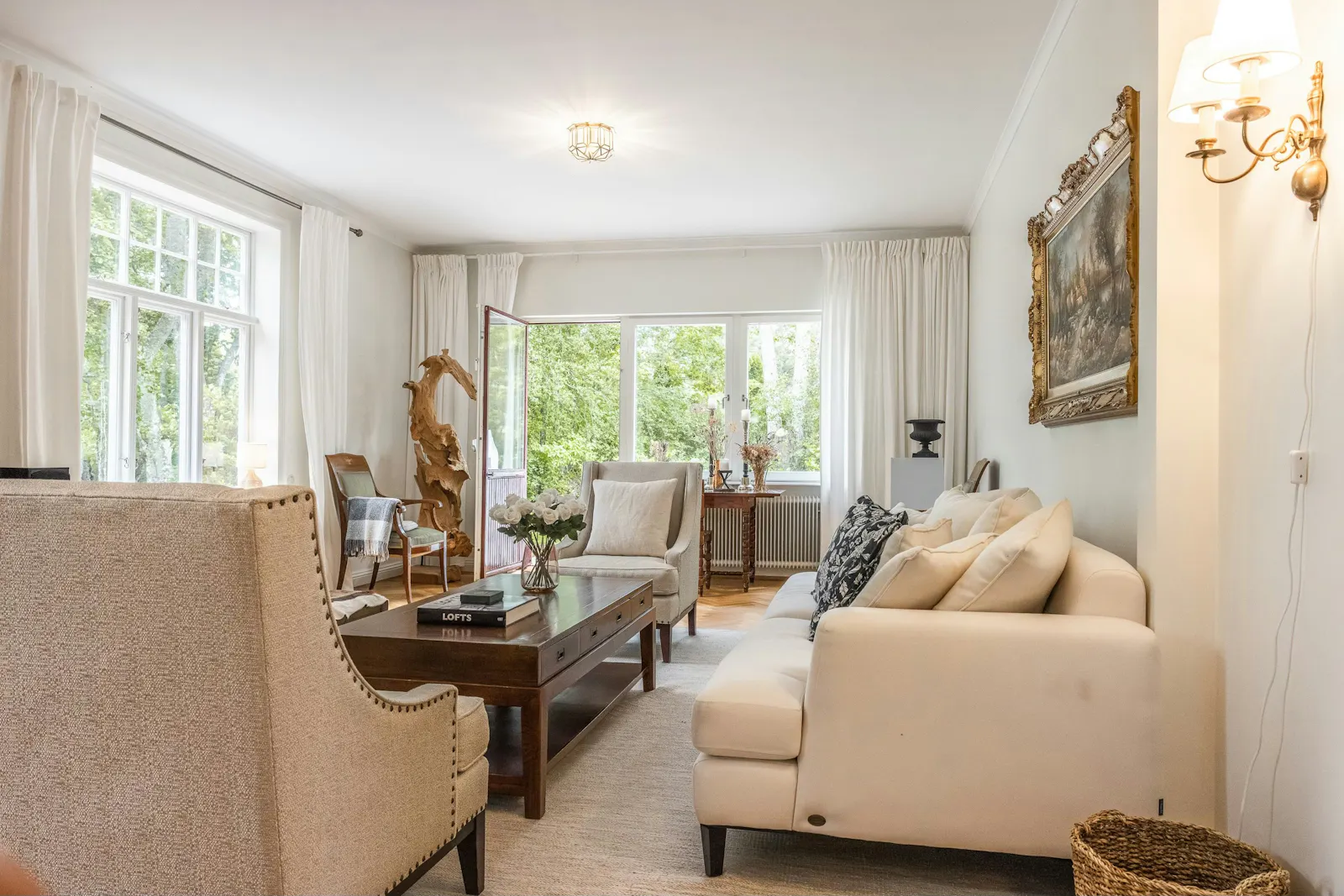 Herrgårdsvilla med sjöhus nära Stockholm – bild 11 av 24