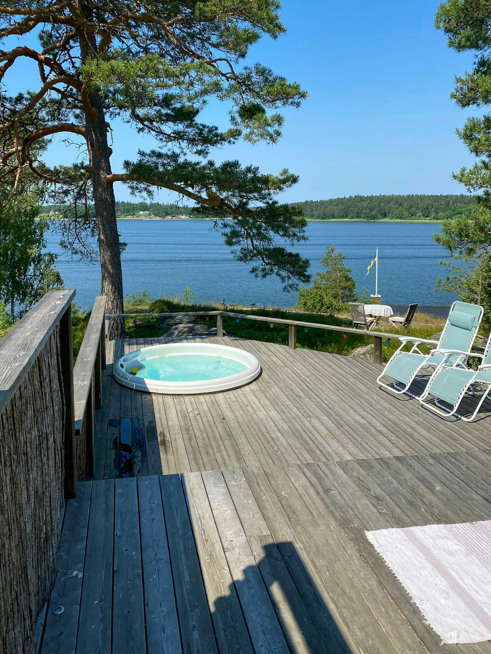 Tre hus med havsutsikt och bubbelpool – bild 3 av 24