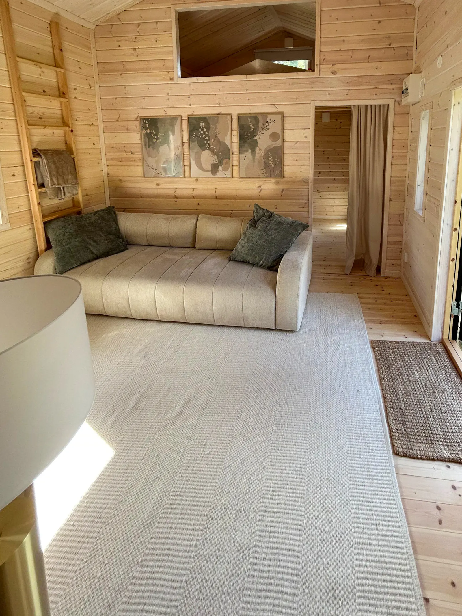 Landställe på Håtö nära hav och fiskevatten – bild 6 av 24