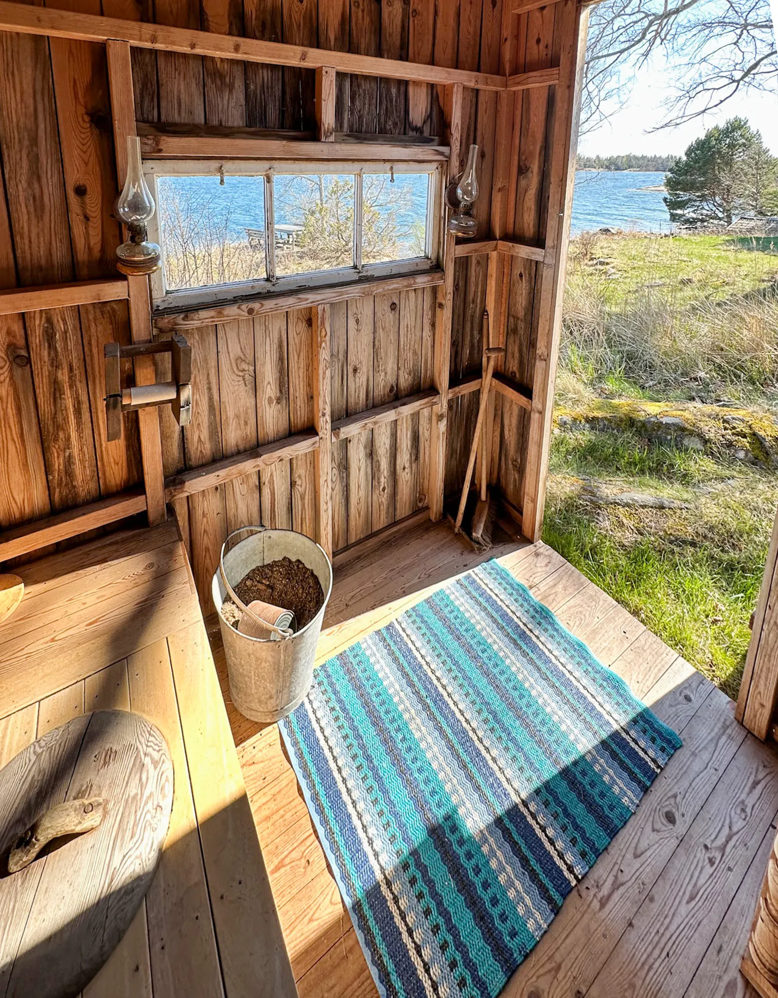 Skärgårdsgård med strand vid Tjocköfjärden – bild 15 av 24