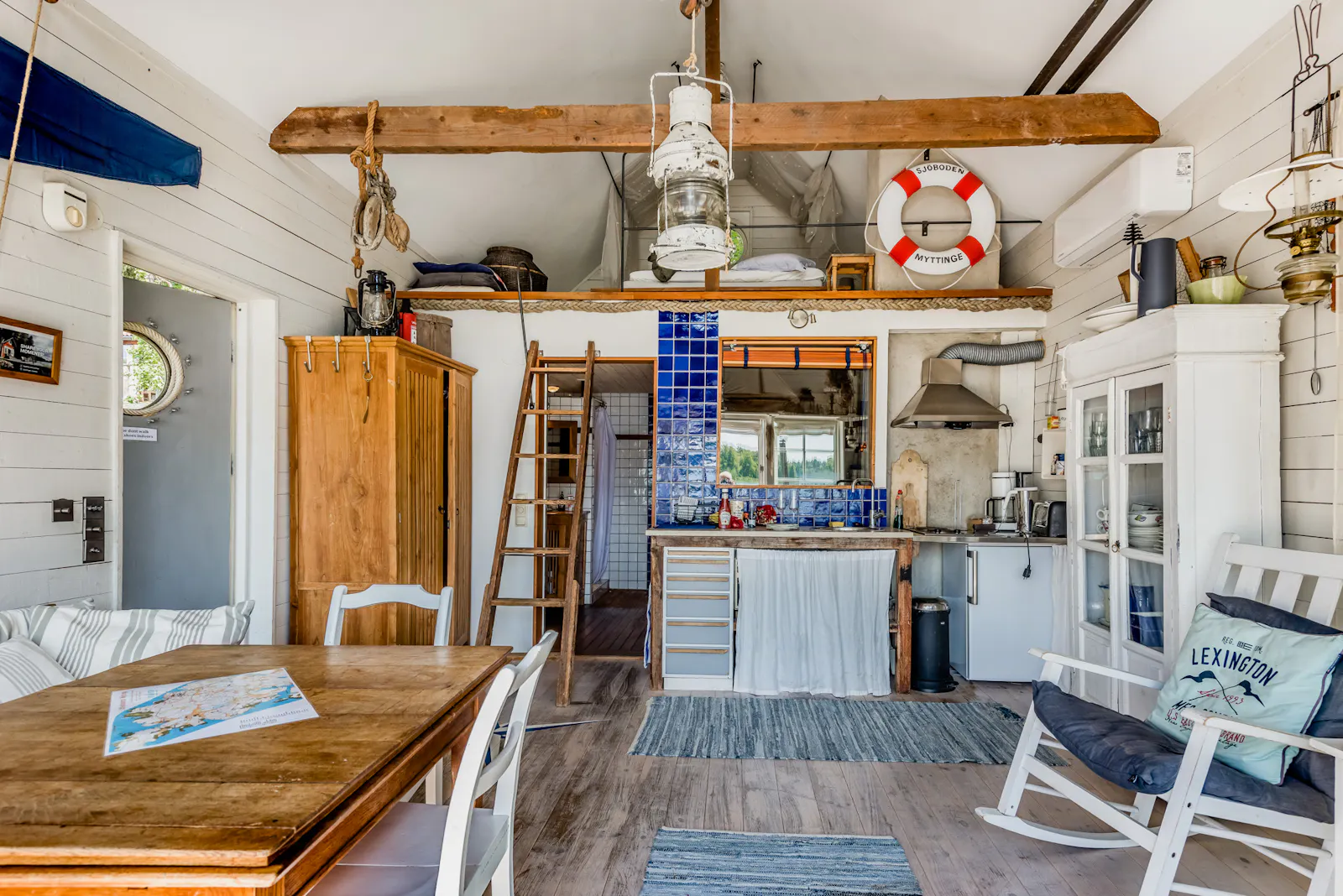 Skärgårdsstuga med bastu – bild 5 av 22
