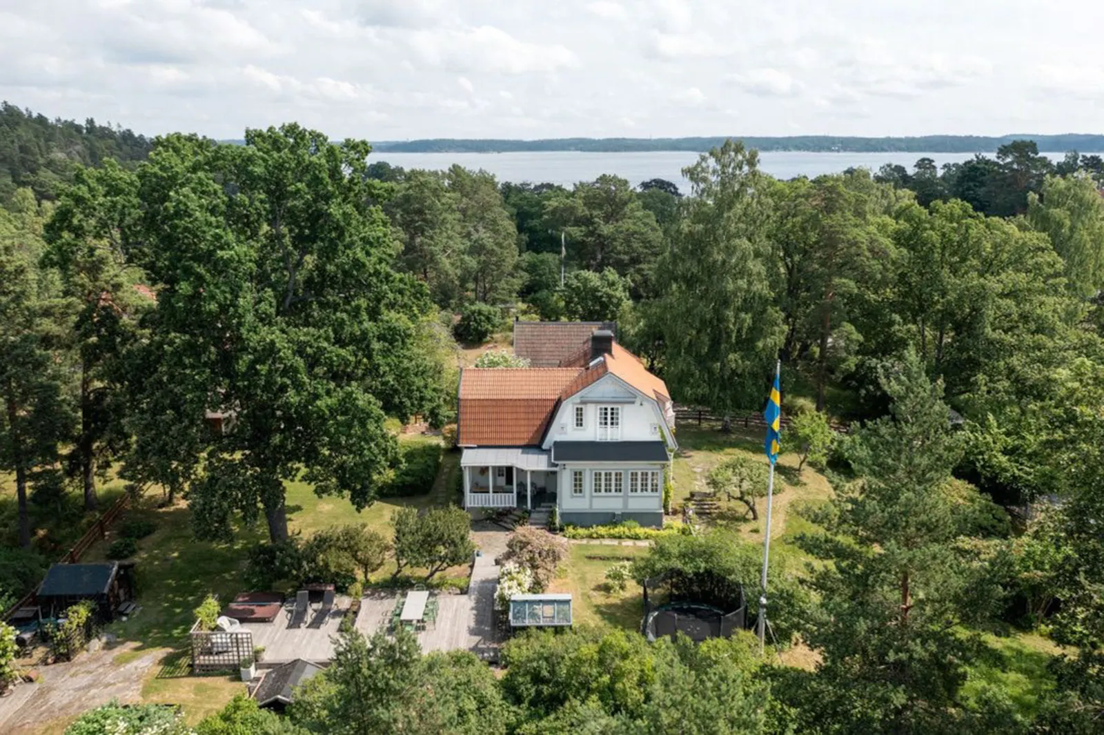 Sekelskiftsvilla vid Skogsö naturreservat – bild 18 av 23