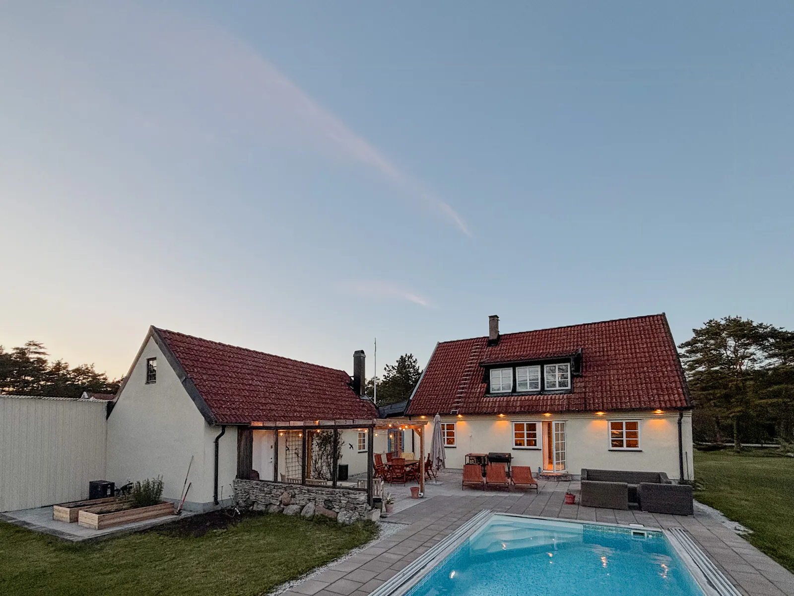 Pool och närhet till stranden i Fröjel – bild 21 av 24