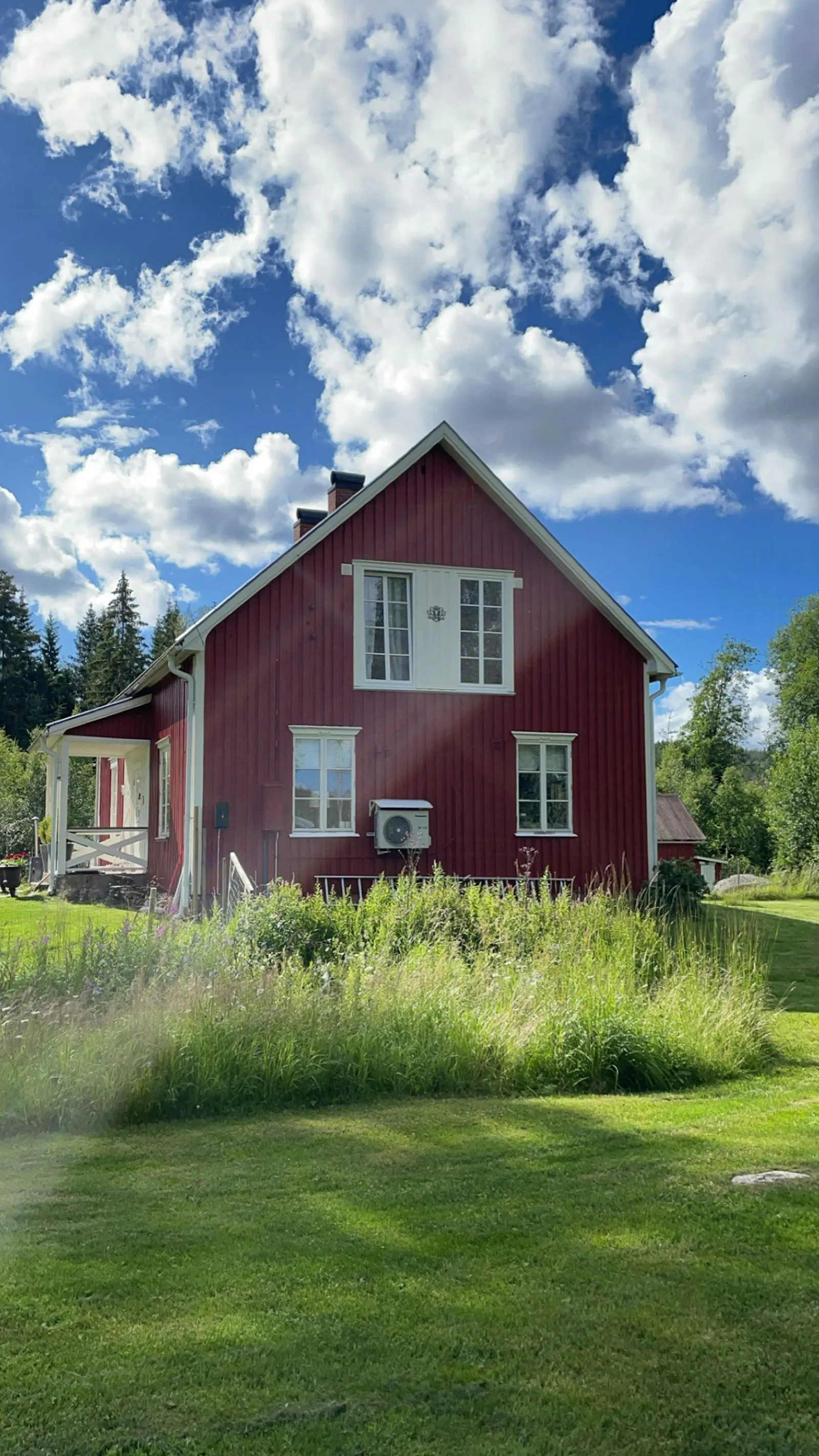 Charmig skola från 1926 i Gunnarskog – bild 3 av 12